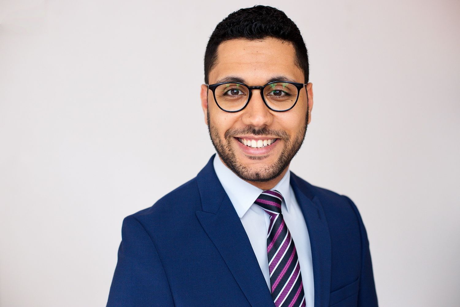 Bewerbungsfoto-Langenfeld-Hilden-Monheim-Leichlingen-Leverkusen-Duesseldorf-kompetent-individuell-professionell-tipps-ou