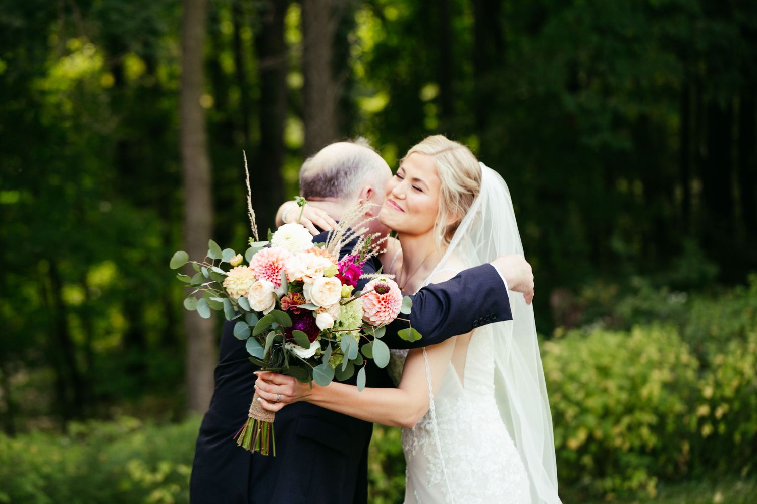 bride and father of bride first look