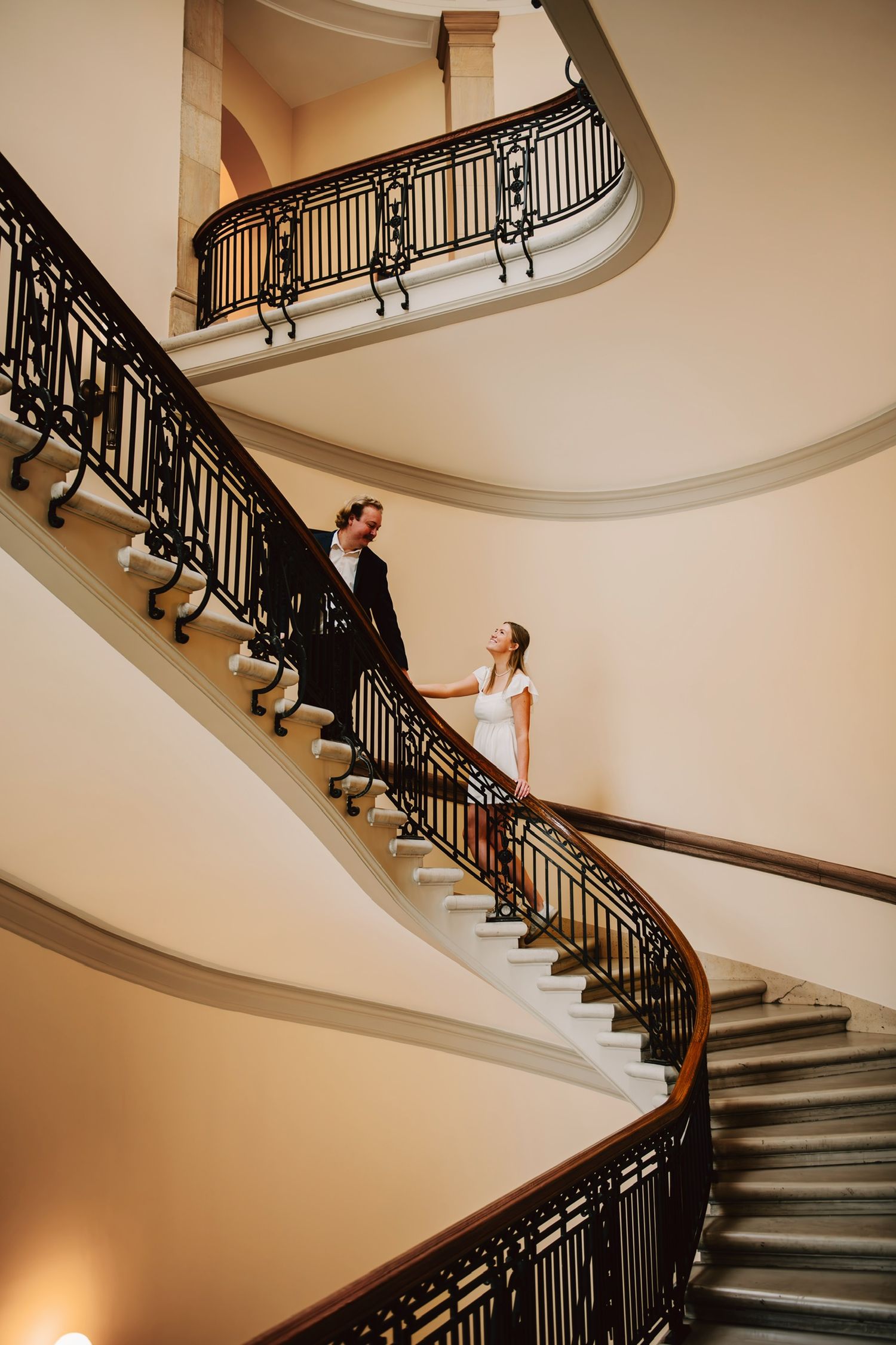 engagement photos inside minnesota state capitol