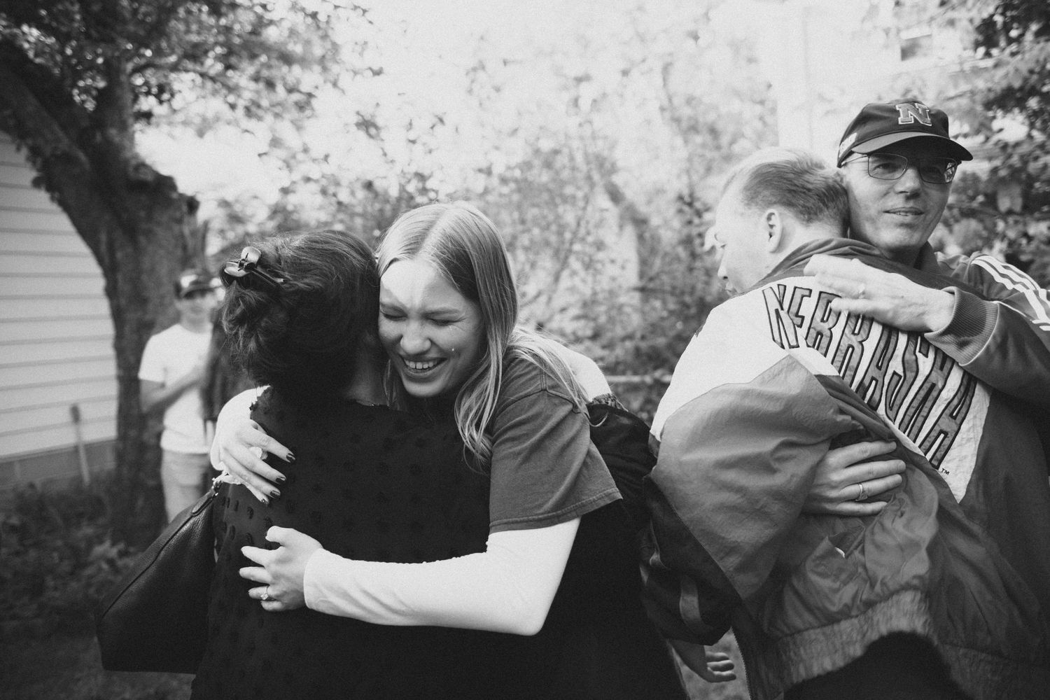 minnesota backyard engagement photos