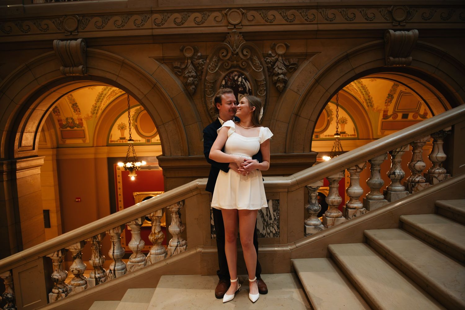 engagement photos inside minnesota state capitol