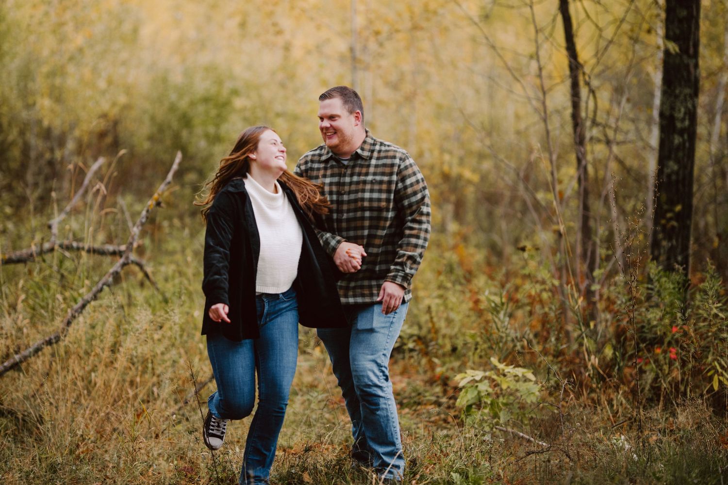 fall engagement pictures
