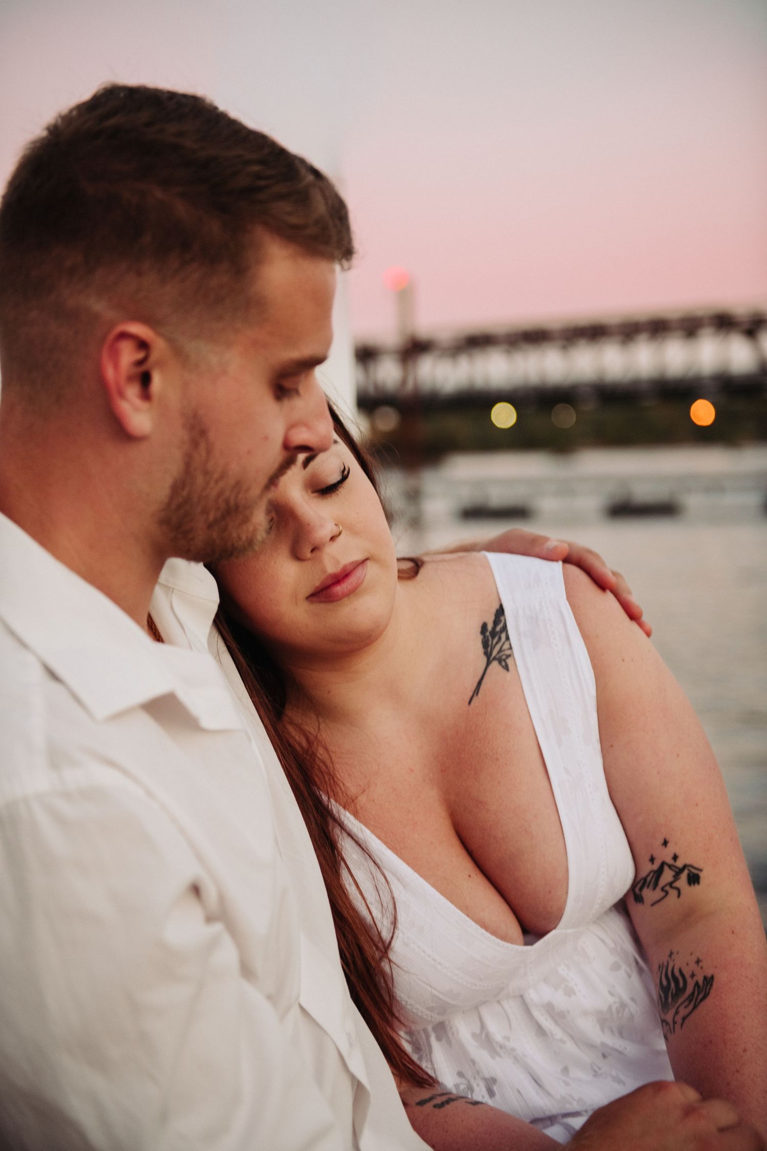 mississippi river engagement pictures twin cities minnesota