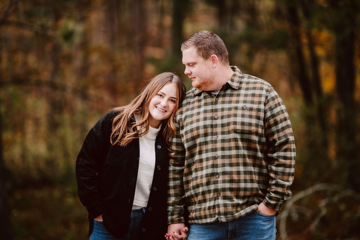 fall engagement pictures