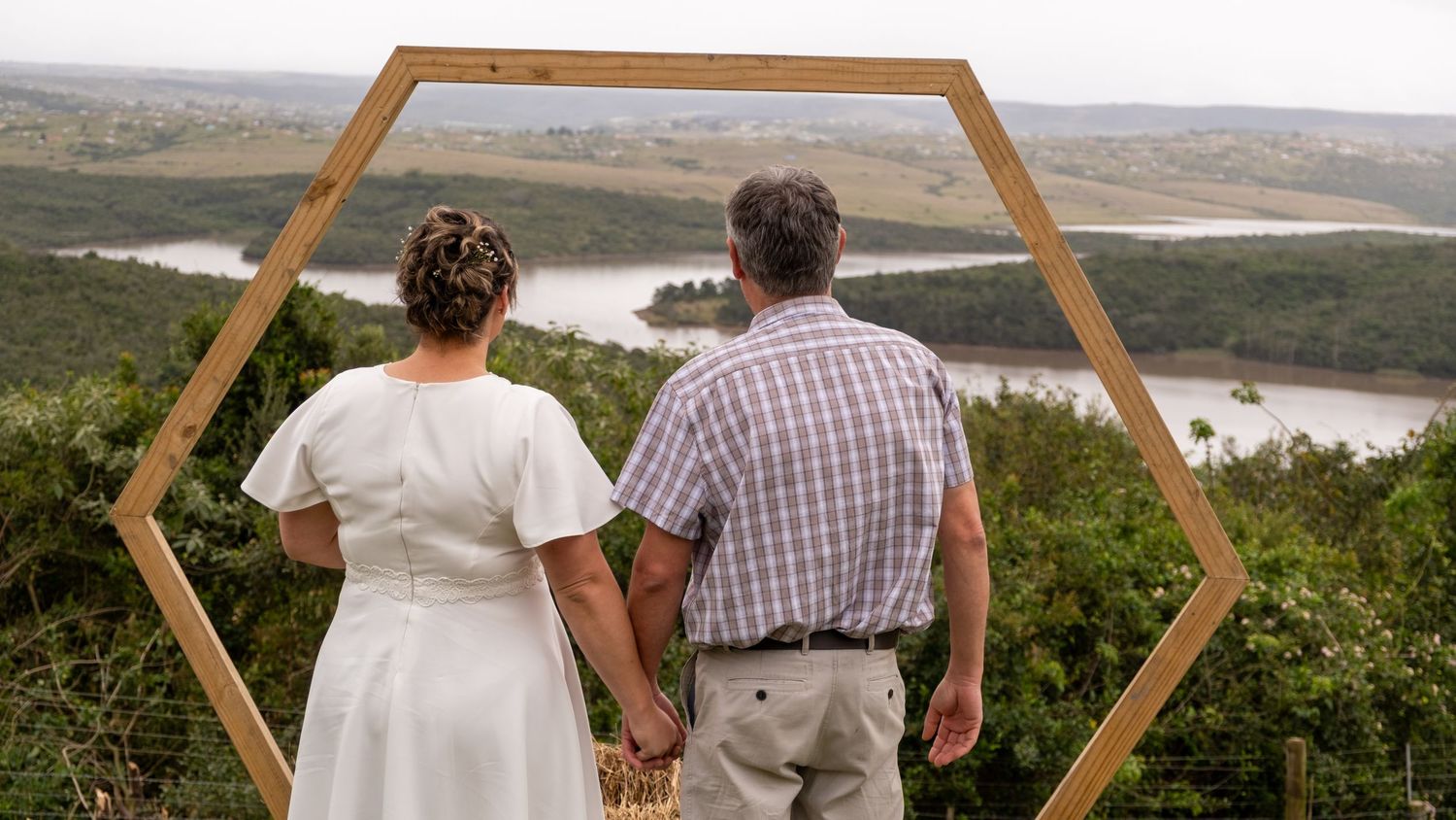 Small intimate wedding photoshoot