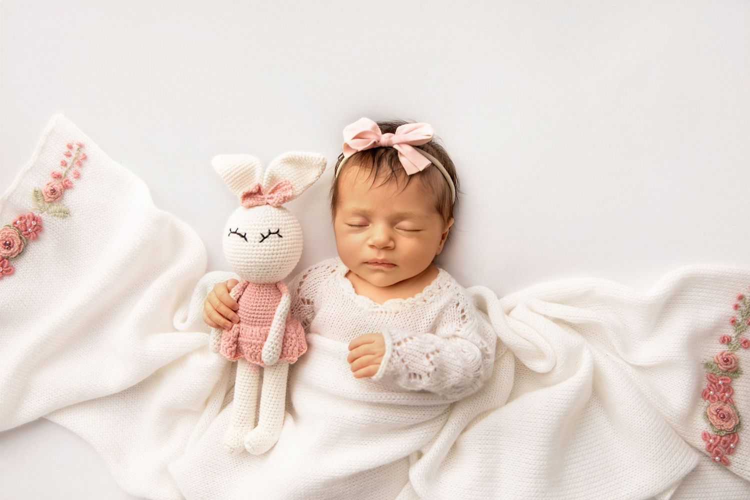 New Jersey newborn photographer, NJ newborn portraits, in-home newborn photographer near me, newborn photography New Jersey