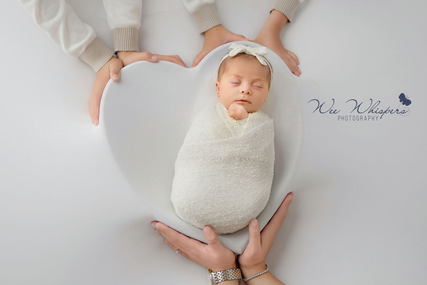 family photographer near me, New Jersey family portraits, family photography packages, professional family photos, NJ kids portraits