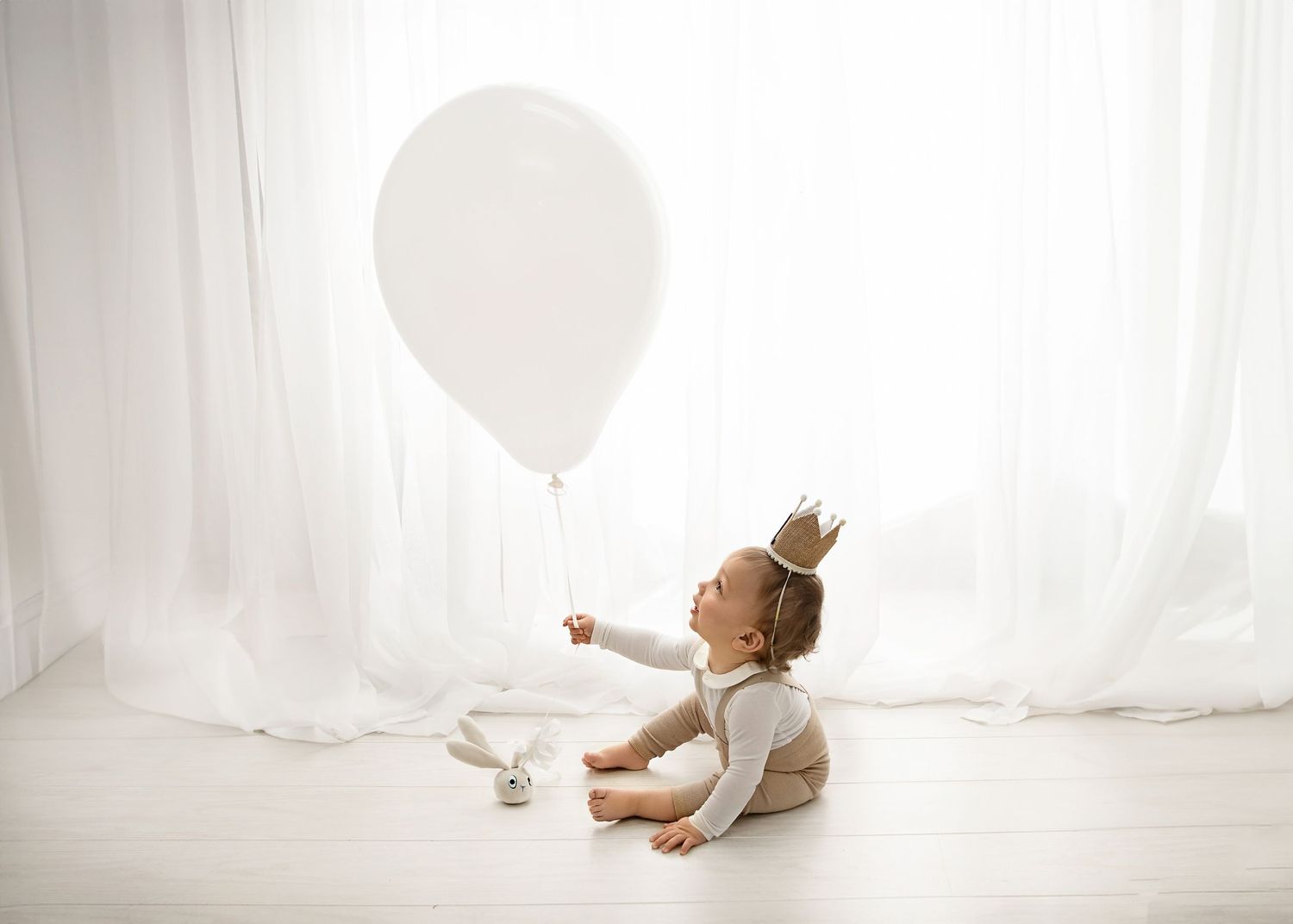 Artistic child portrait setting, fine art photography by Wee Whispers Photography NJ