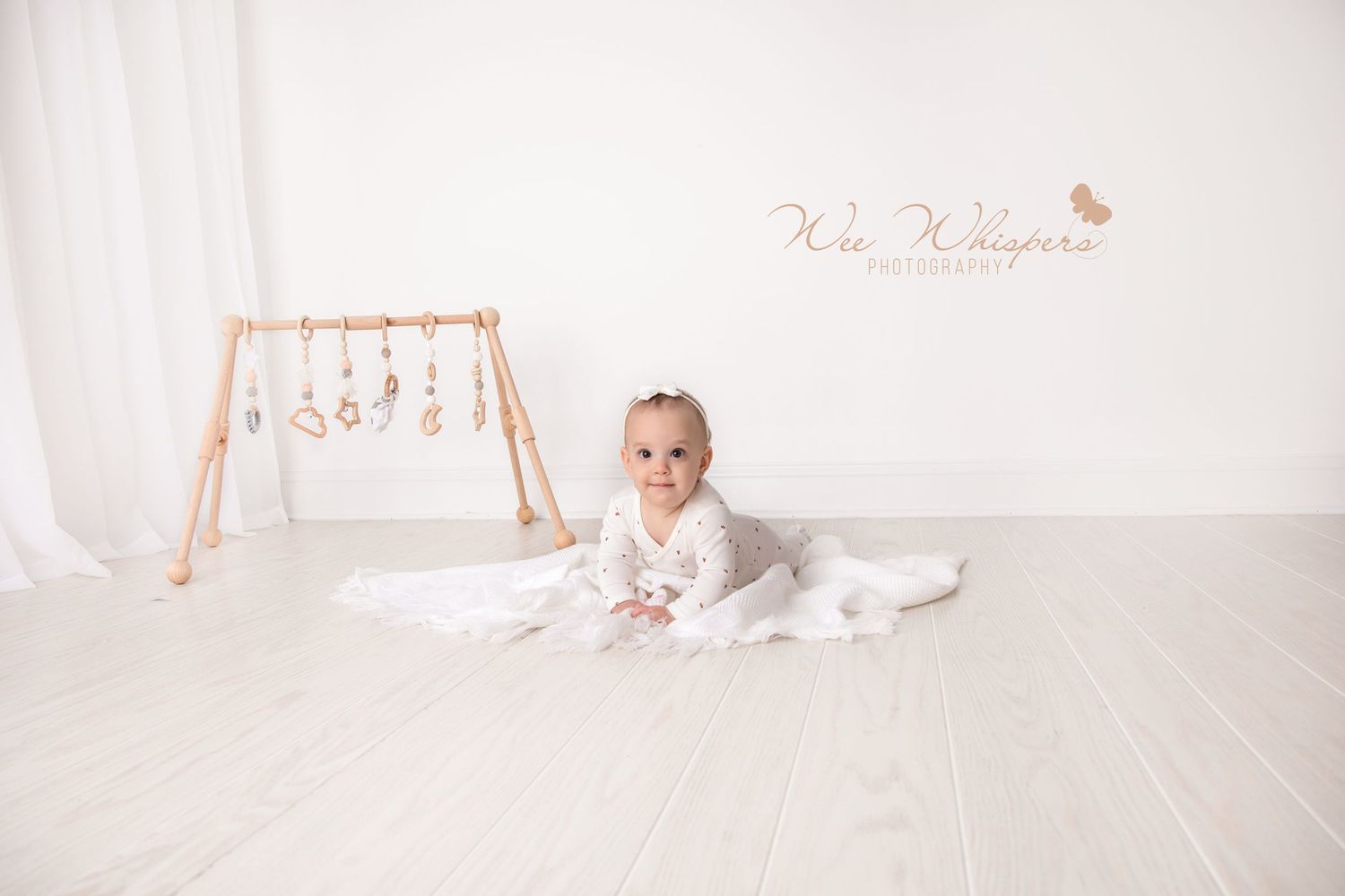 new jersey milestone sessions, baby birthday photoshoot, NJ baby photographer, Toms River cake smash photography, baby portraits near me