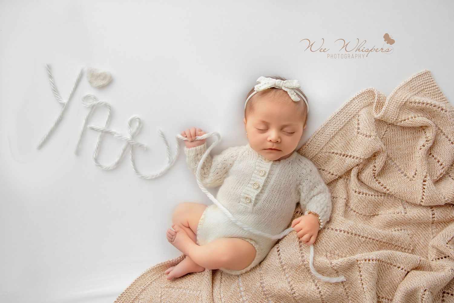family photographer near me, New Jersey family portraits, family photography packages, professional family photos, NJ kids portraits