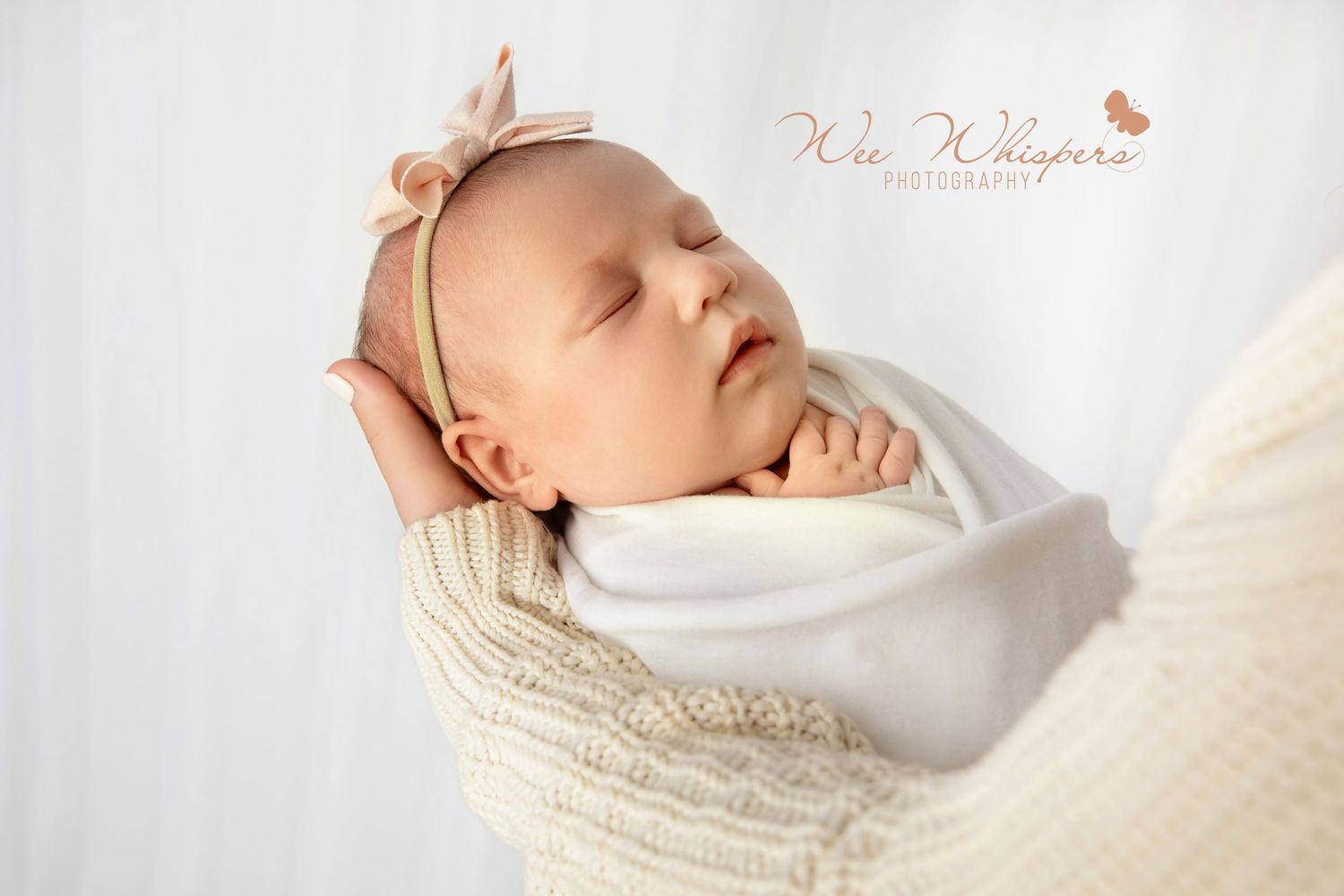 new jersey milestone sessions, baby birthday photoshoot, NJ baby photographer, Toms River cake smash photography, baby portraits near me