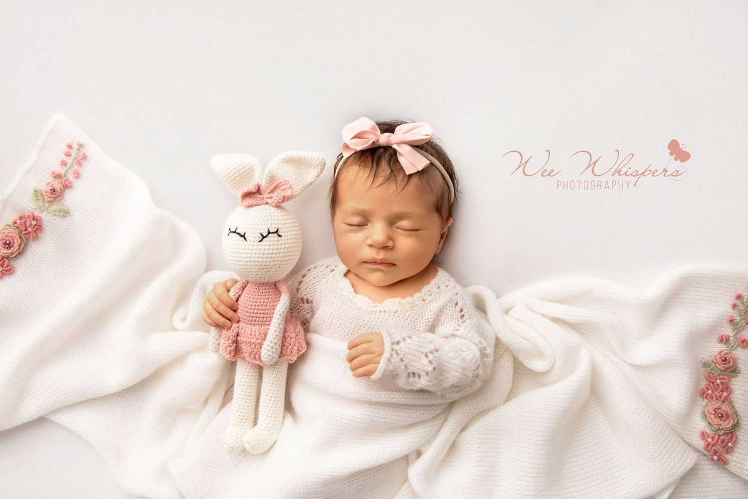 Lakewood NJ newborn photographer, newborn portraits near me, newborn photographer Cherry Hill NJ, newborn photoshoot, baby portrait studio