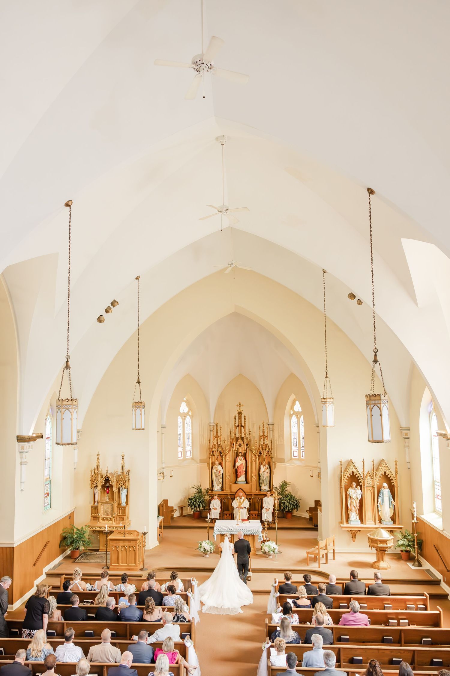 Katie Strzelec Photography Wedding Whitmoor Country Club, St. Charles, MO Immaculate Conception Dardenne Prairie