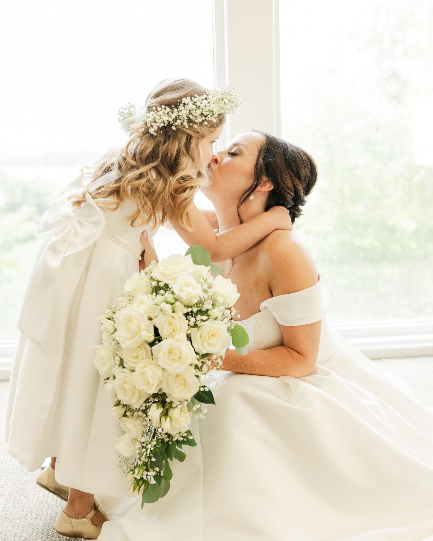 Hermann Hill Fairytale Wedding Katie Strzelec Photography St. Louis Engagement Wedding Photographer Midwest and Missouri Weddings.