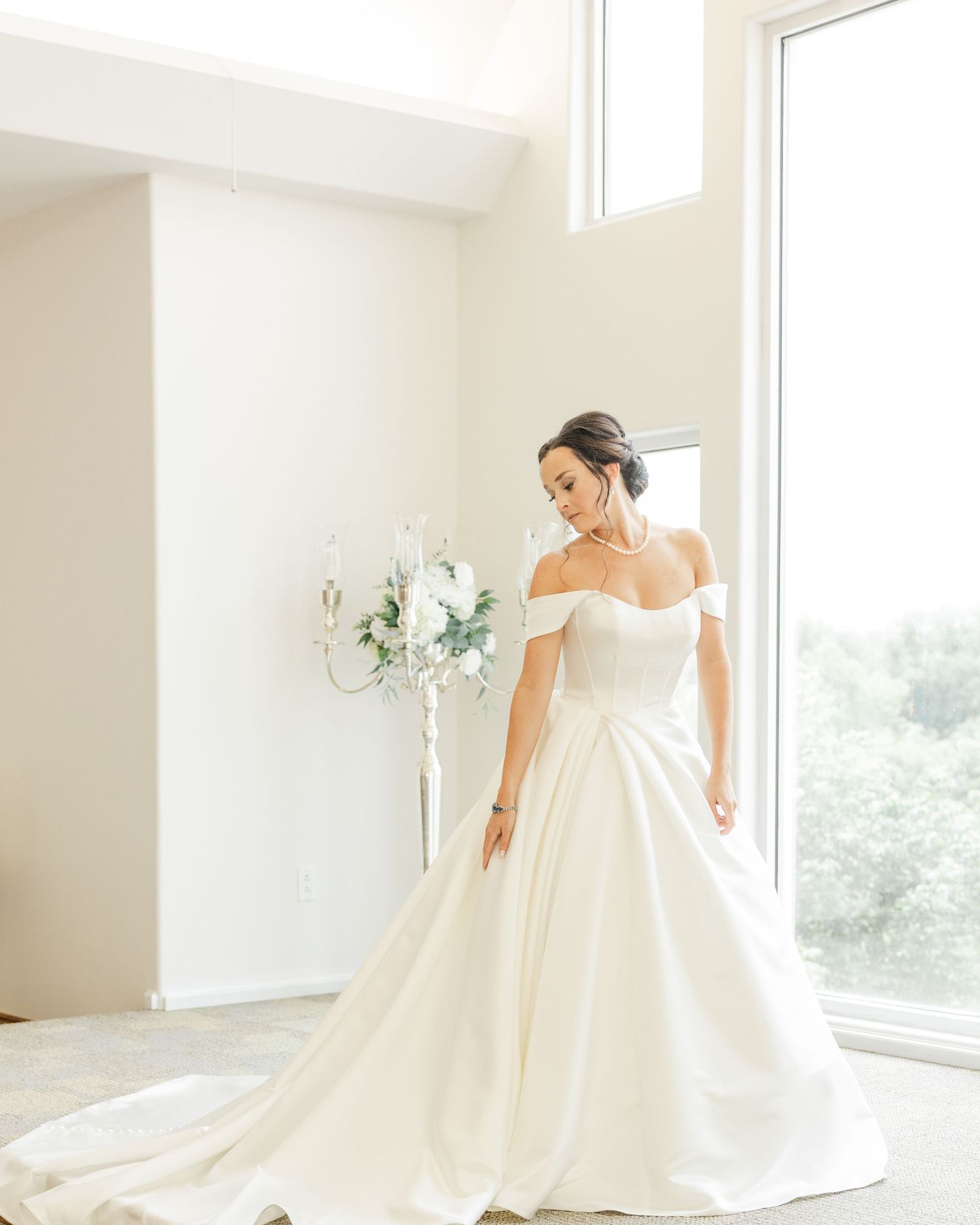Hermann Hill Fairytale Wedding Katie Strzelec Photography St. Louis Engagement Wedding Photographer Midwest and Missouri Weddings.