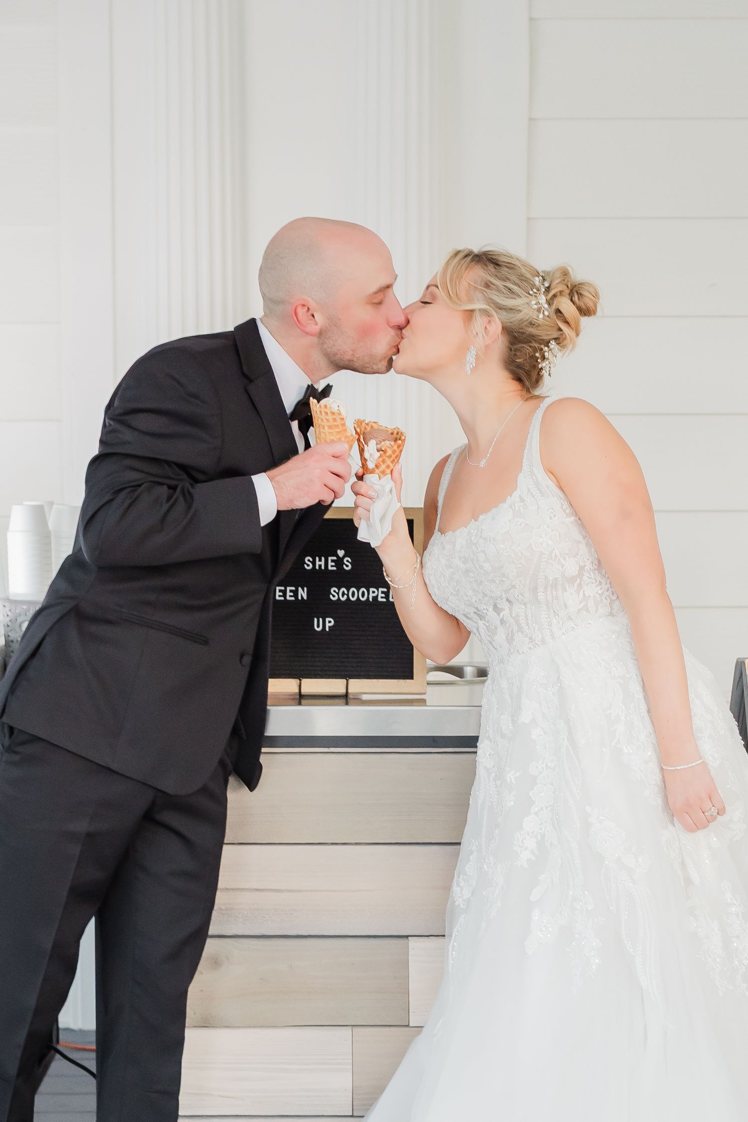 Katie Strzelec Photography Wedding Whitmoor Country Club, St. Charles, MO