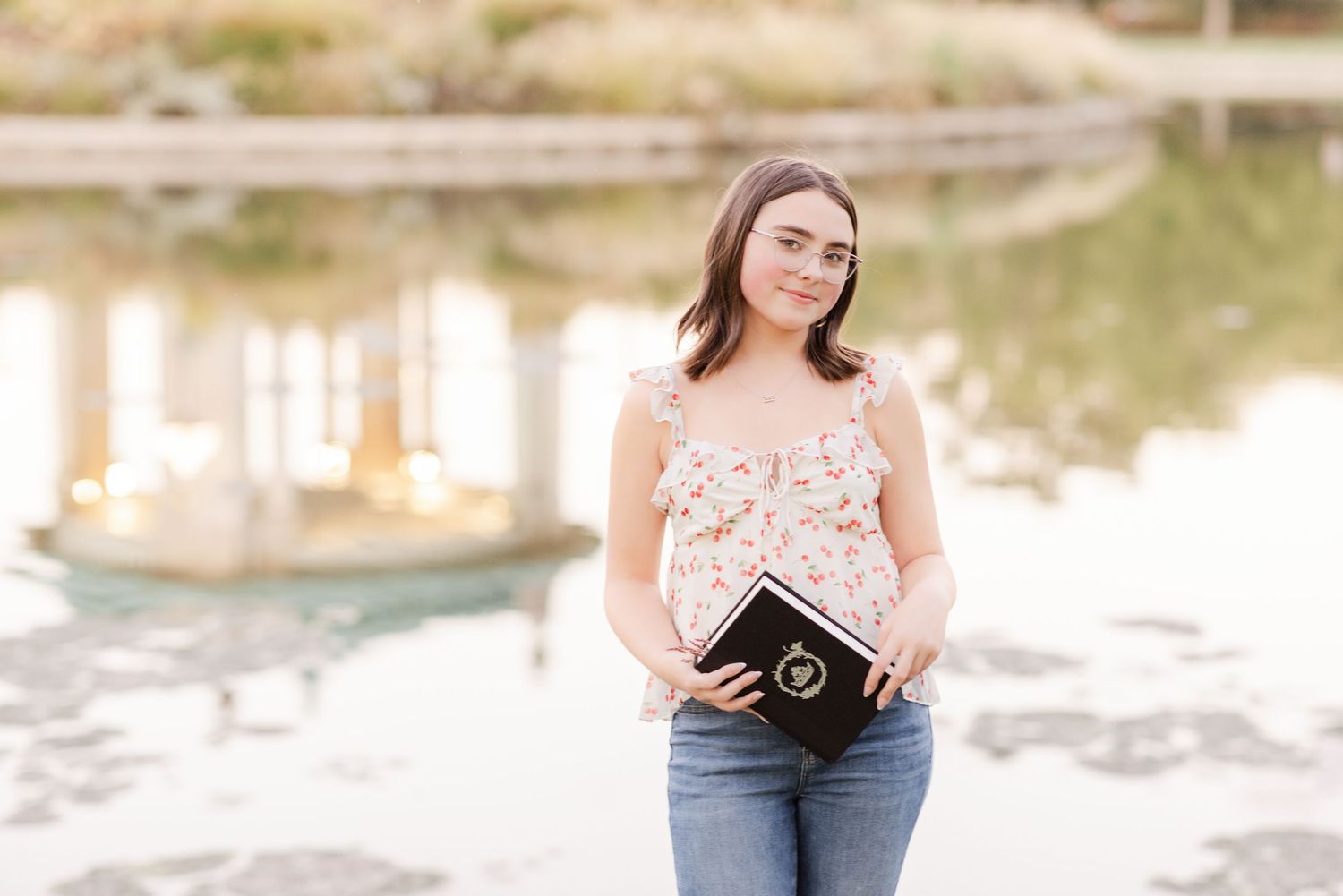 Forest Park Senior Portrait Session Katie Strzelec Photography Senior Lifestyle Photographer St. Louis Missouri Midwest Graduation