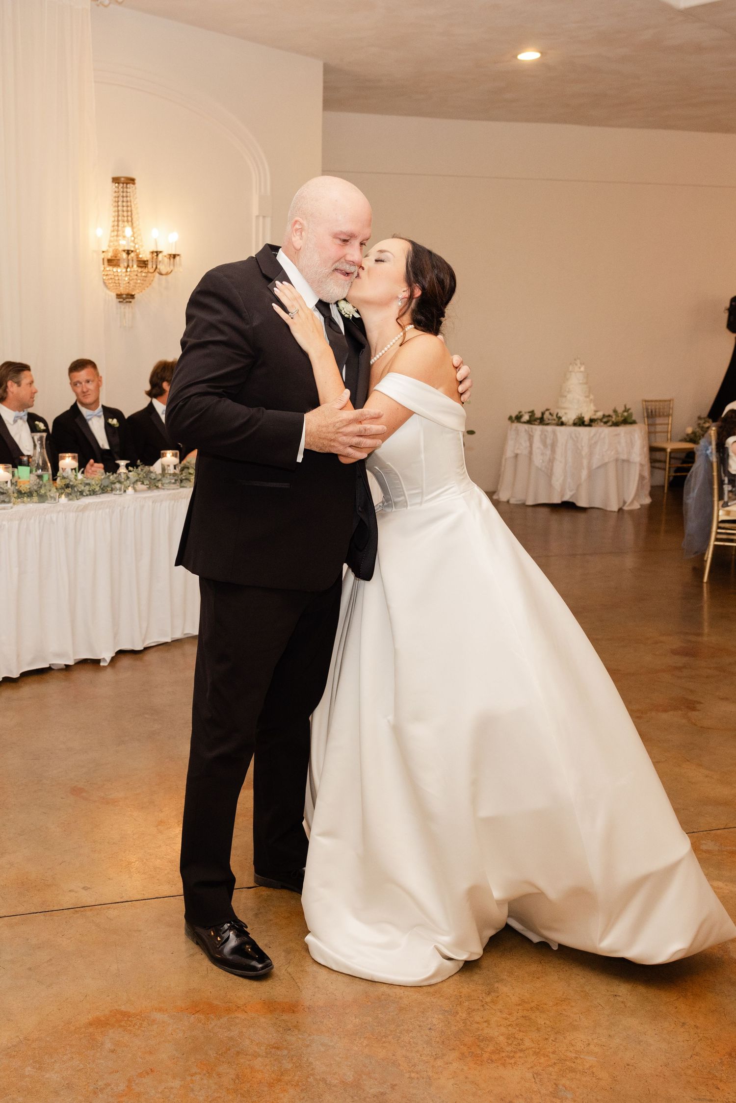 Hermann Hill Fairytale Wedding Katie Strzelec Photography St. Louis Engagement Wedding Photographer Midwest and Missouri Weddings.