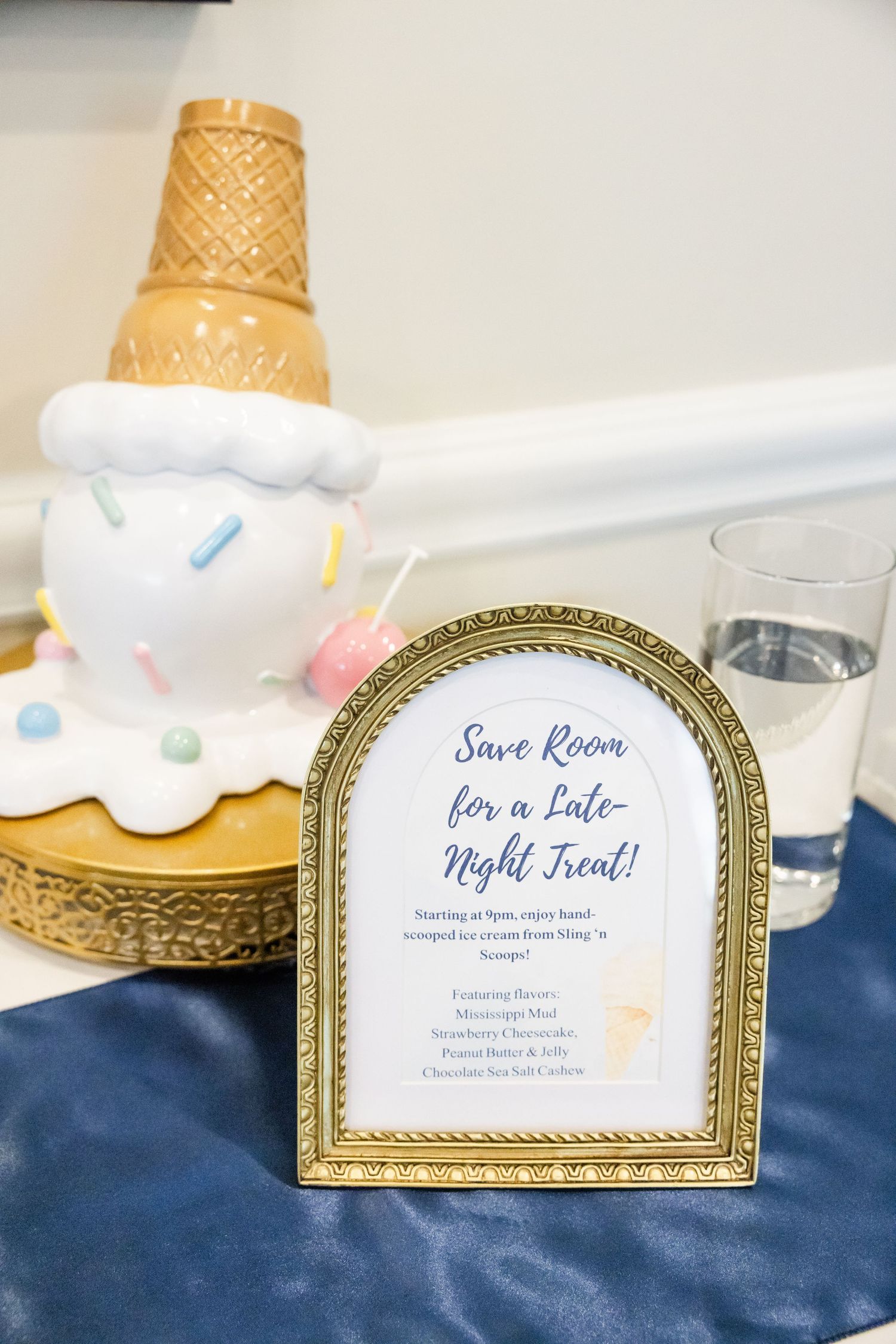 Katie Strzelec Photography Wedding Whitmoor Country Club, St. Charles, MO