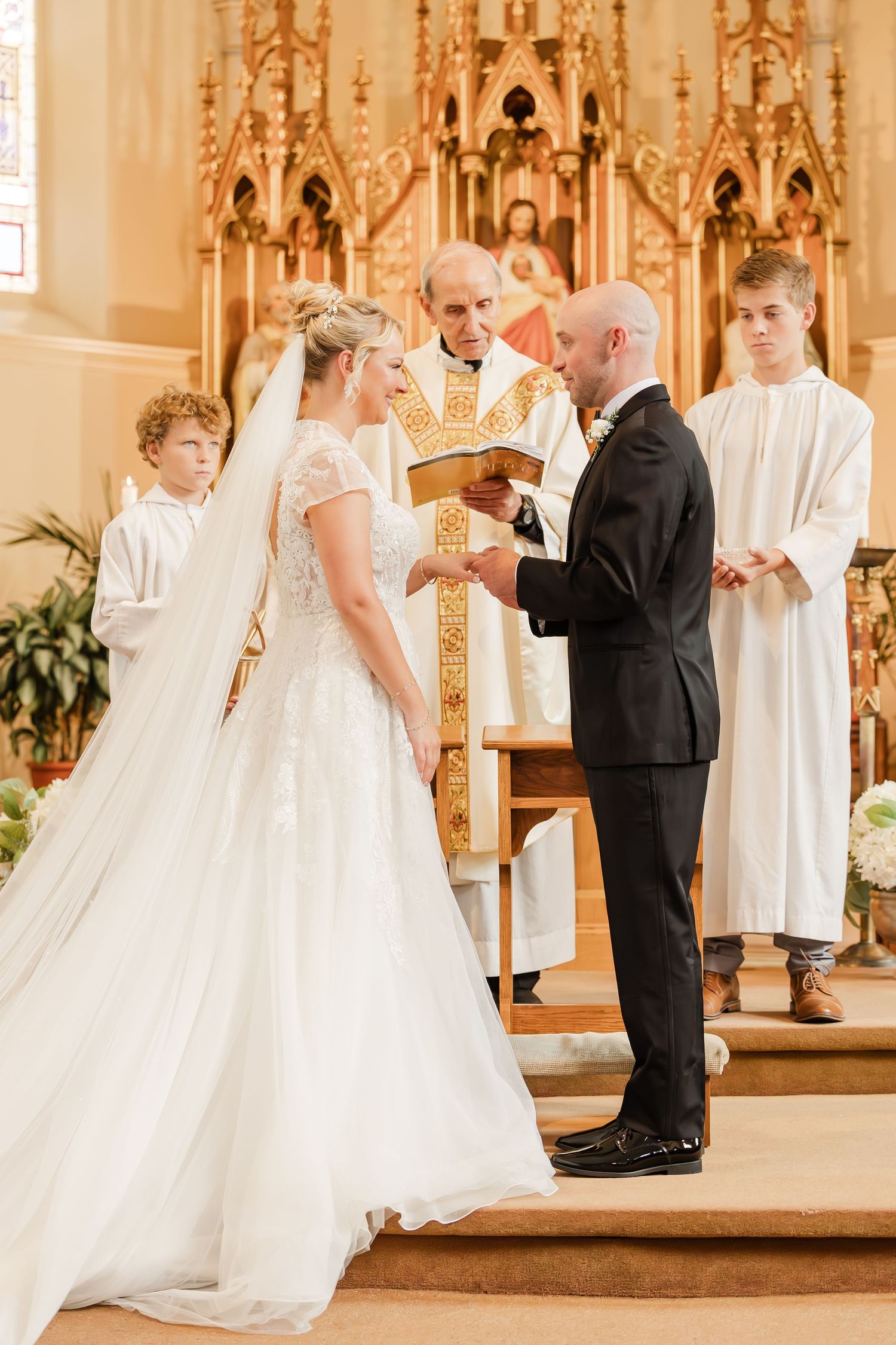 Katie Strzelec Photography Wedding Whitmoor Country Club, St. Charles, MO Immaculate Conception Dardenne Prairie