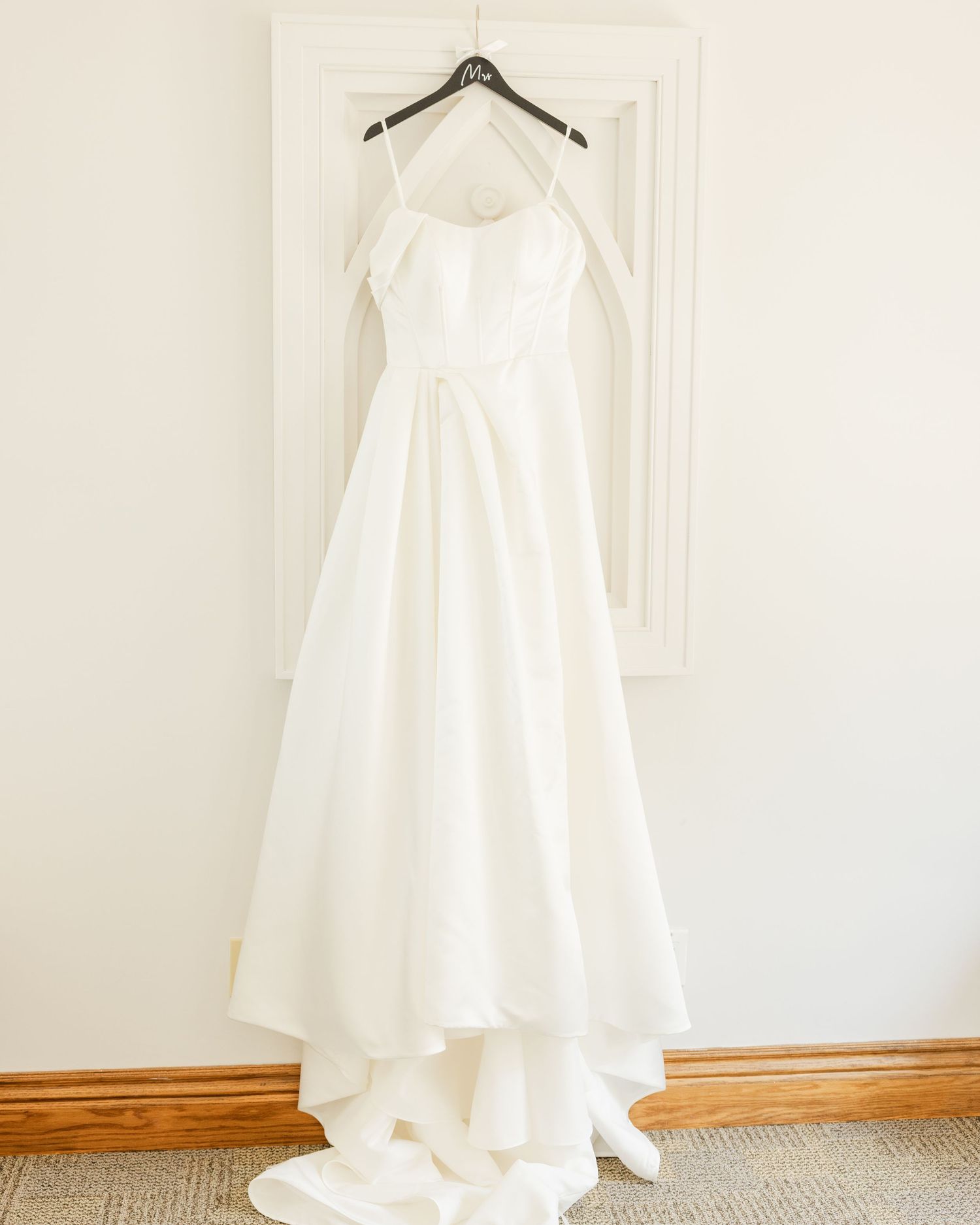 Hermann Hill Fairytale Wedding Katie Strzelec Photography St. Louis Engagement Wedding Photographer Midwest and Missouri Weddings.