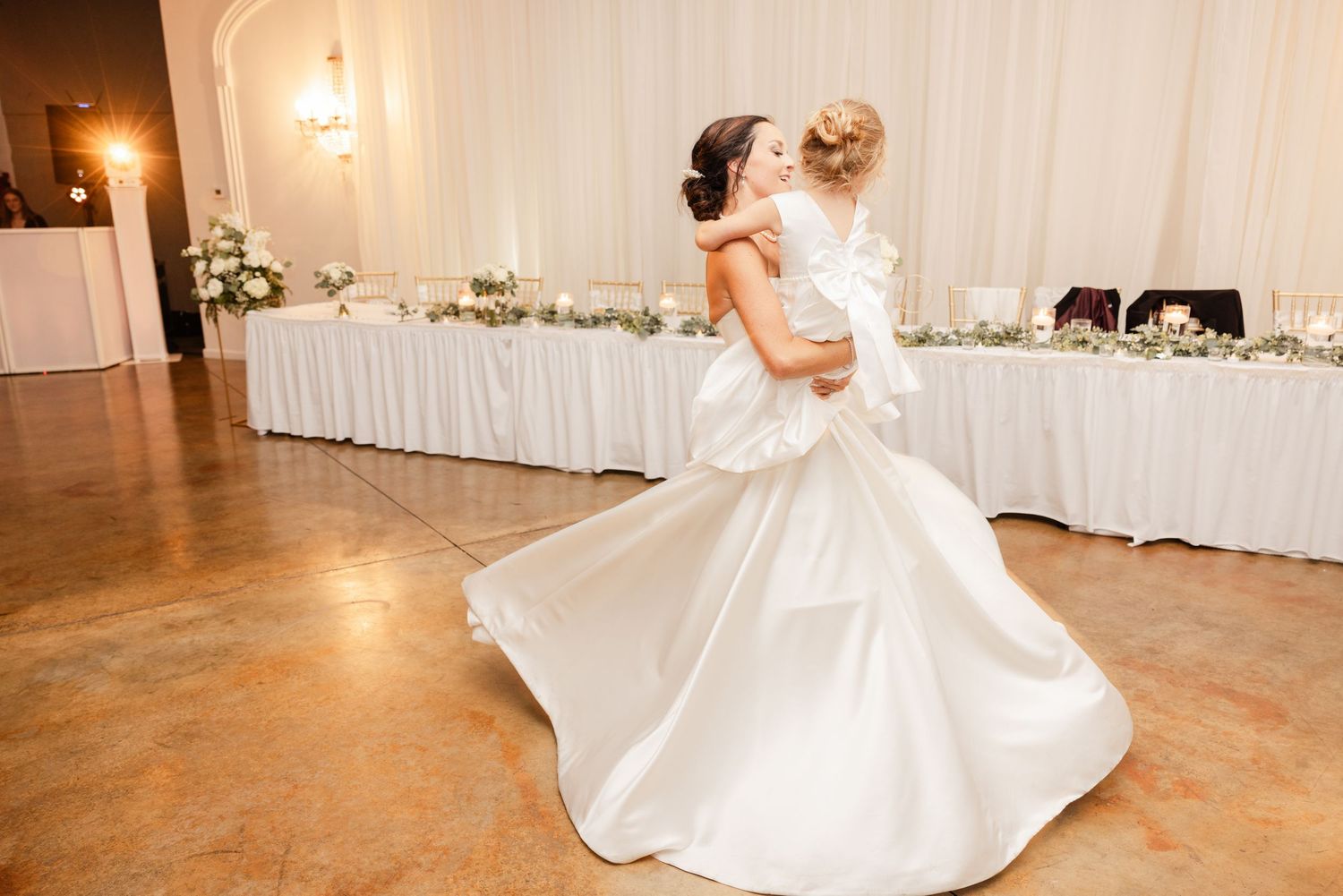 Hermann Hill Fairytale Wedding Katie Strzelec Photography St. Louis Engagement Wedding Photographer Midwest and Missouri Weddings.