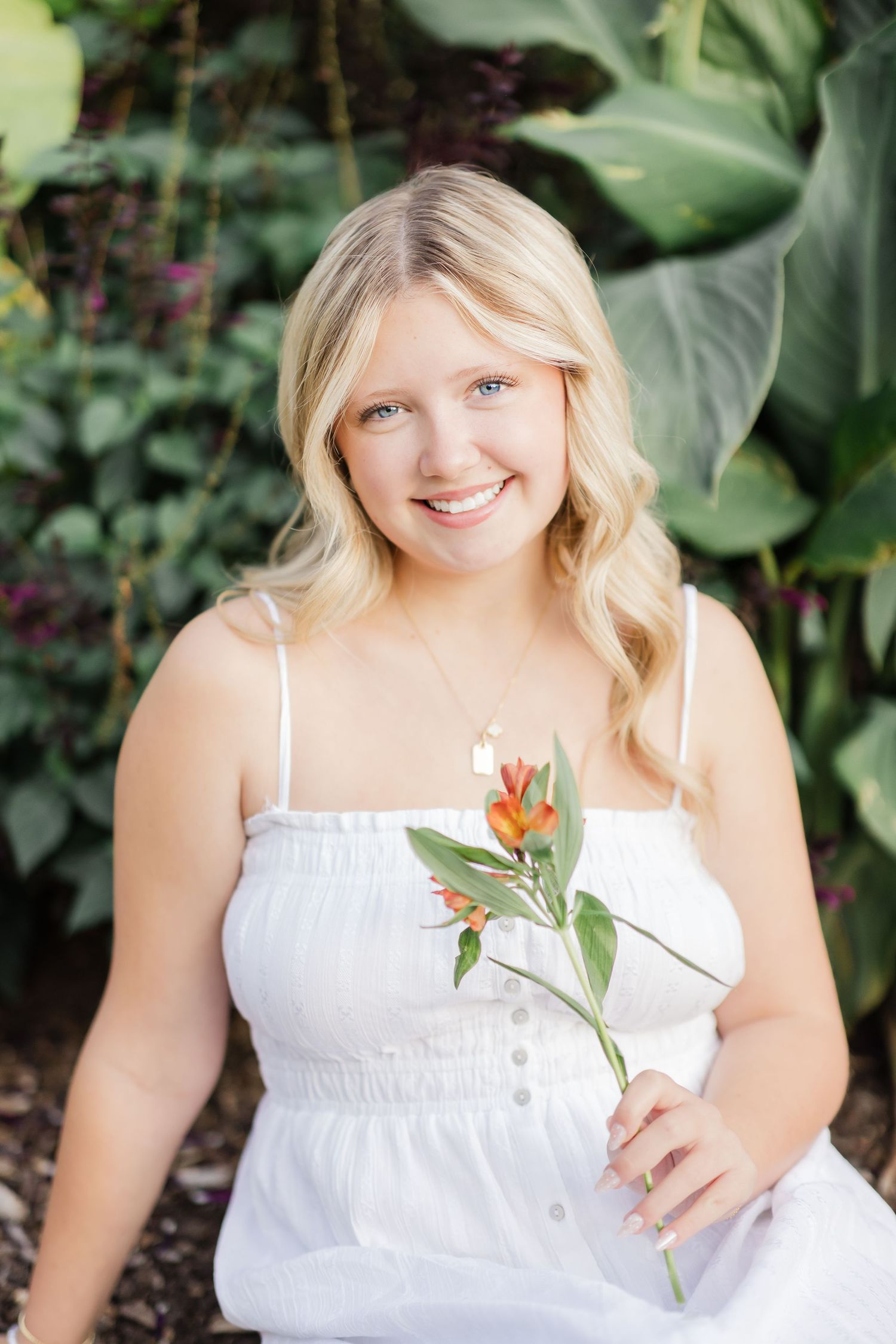 Tower Grover Senior Portrait Session Katie Strzelec Photography Senior Lifestyle Photographer St. Louis Missouri Midwest Graduation
