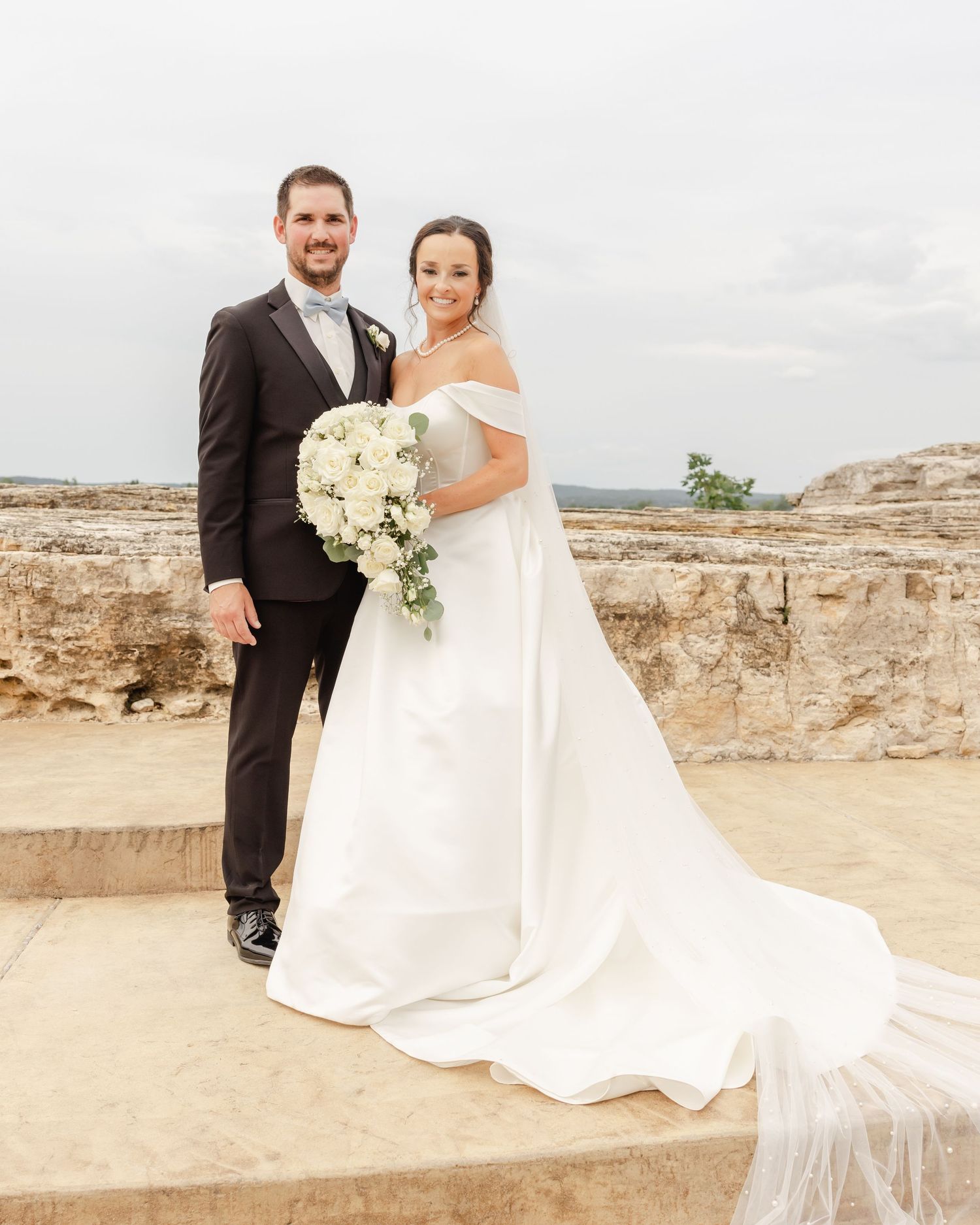 Hermann Hill Fairytale Wedding Katie Strzelec Photography St. Louis Engagement Wedding Photographer Midwest and Missouri Weddings.