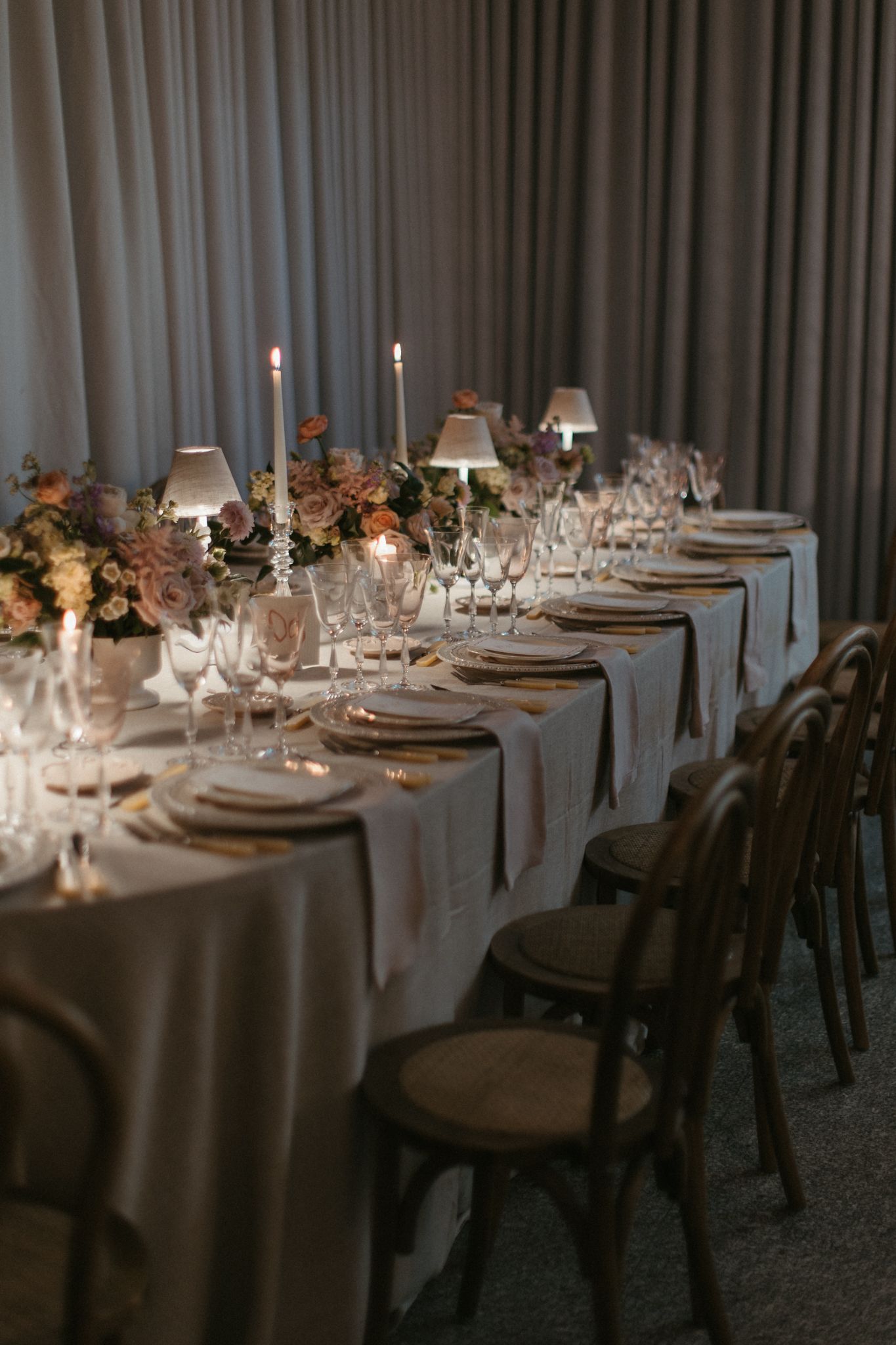 fine-art-wedding-table-decor-portugal.jpg