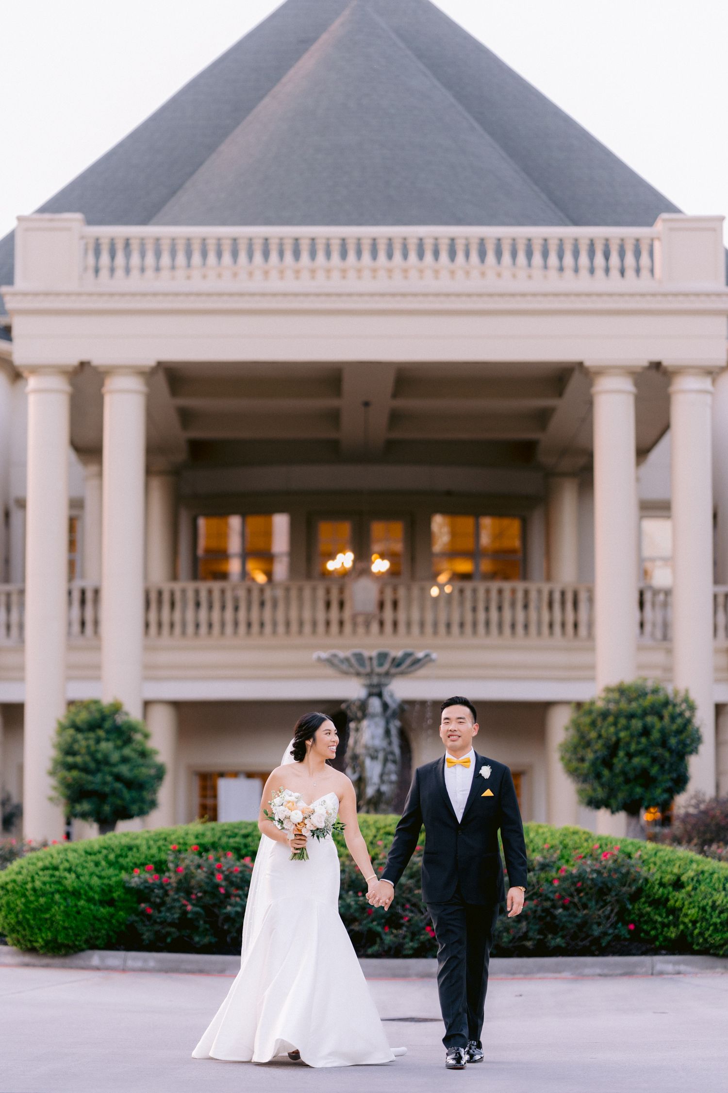 Bride and Groom photographed by Sunset Bay Weddings