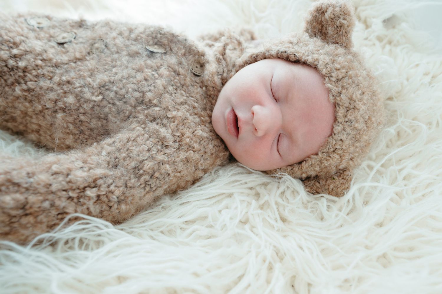 Photographers in Cincinnati Newborn
