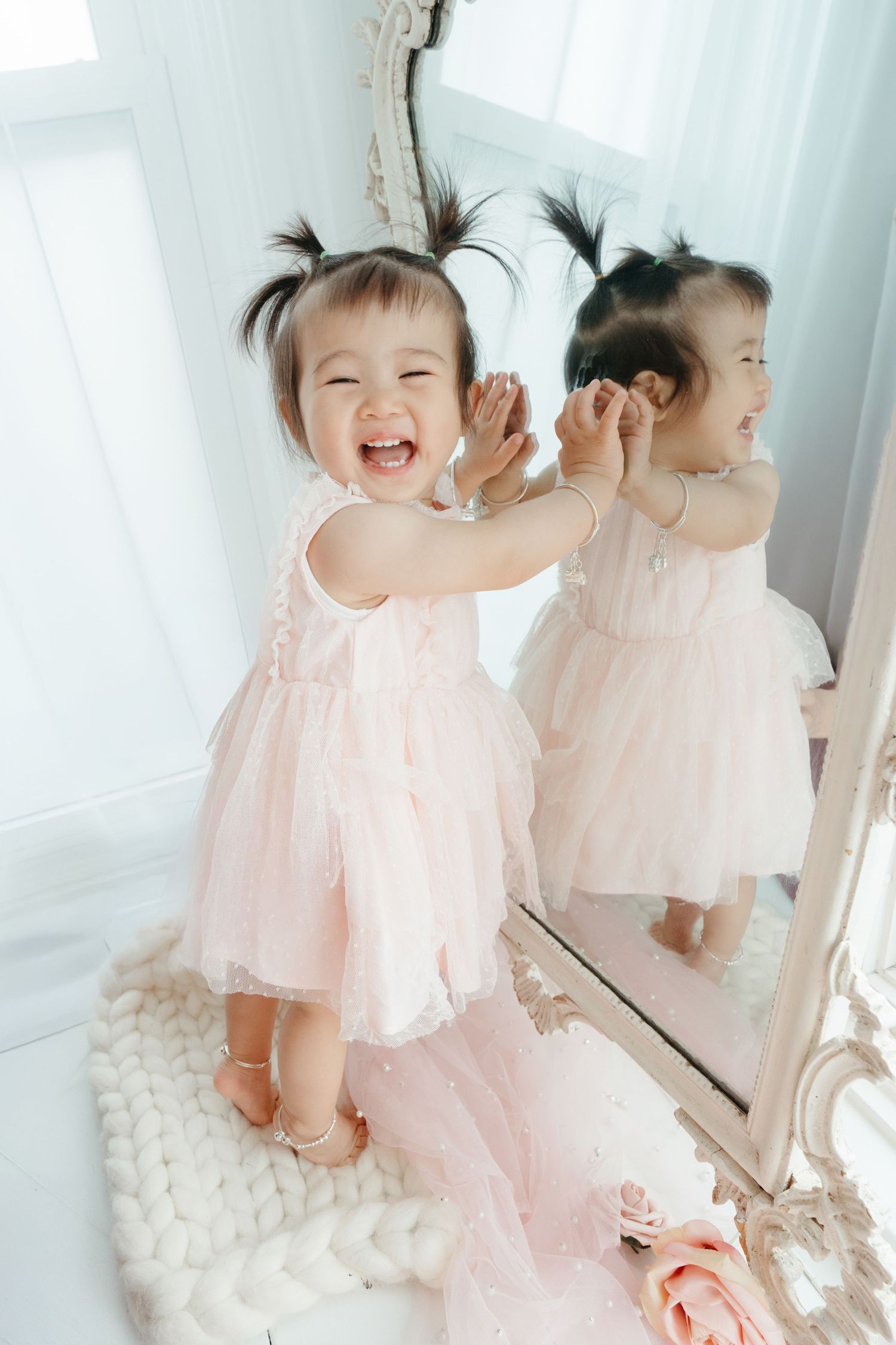 Family photographer in cincinnati
