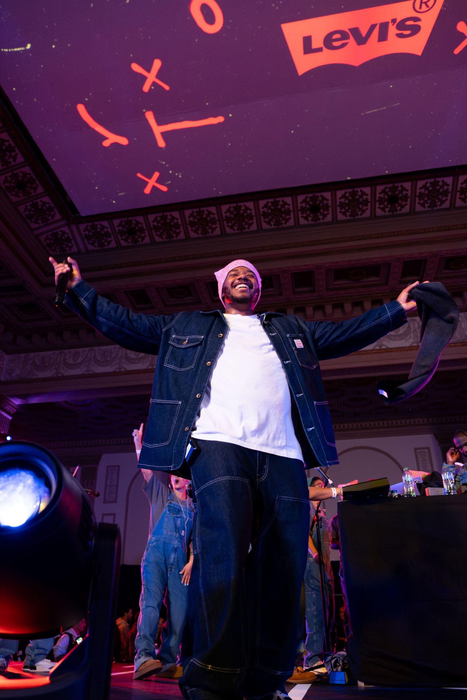 La Russell's performance at the Levi's Home Turf Pop Up event in San Francisco 2026