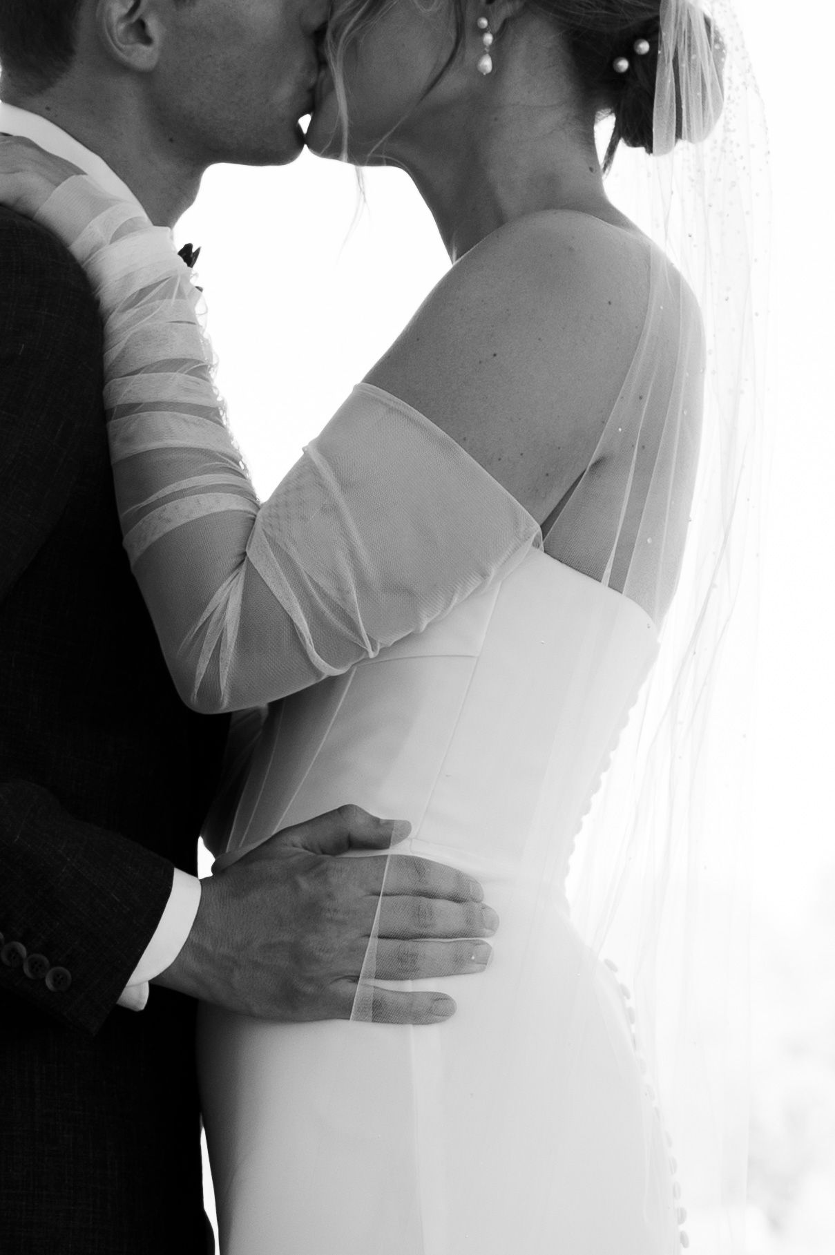 artistic-perth-wedding-photographer