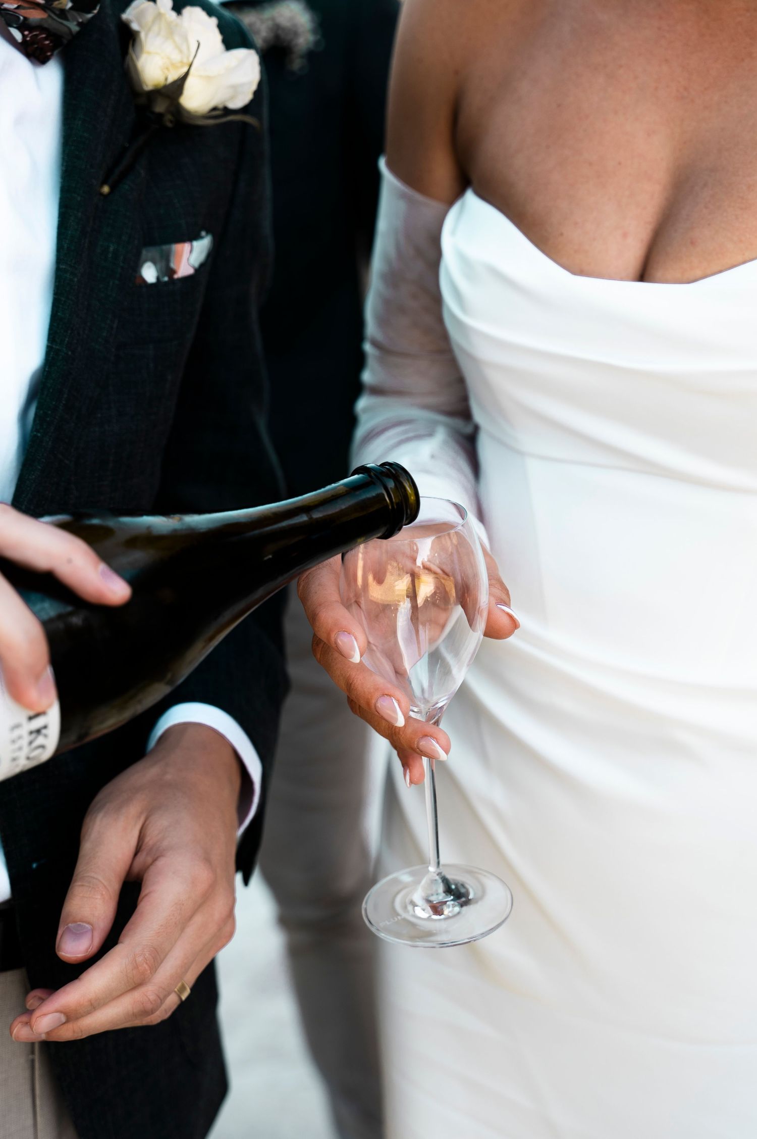 artistic-perth-wedding-photographer