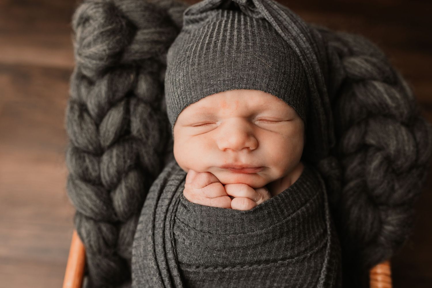 newborn photographer Cumberland Maryland