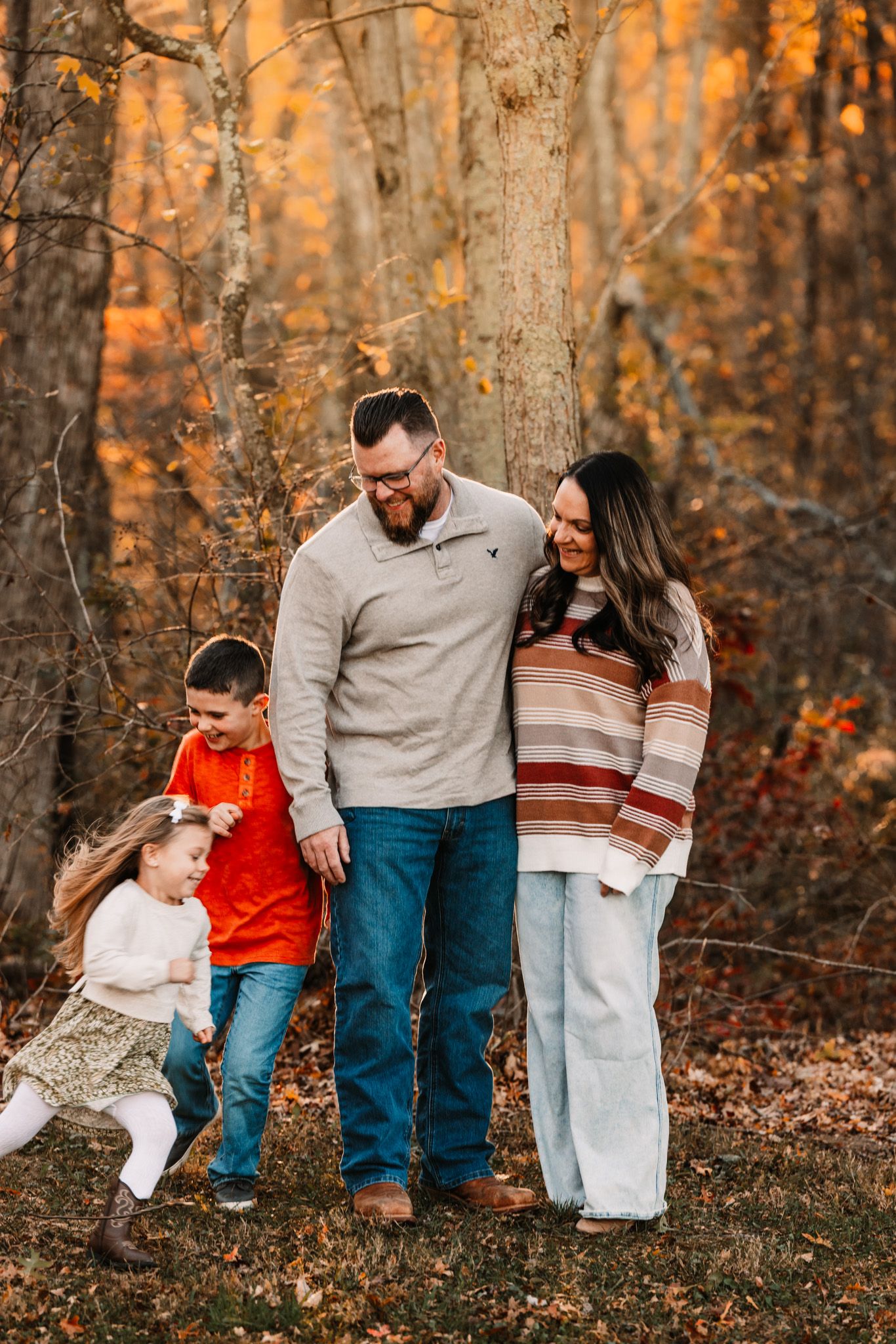 Happy family photo. Somerset PA. Good Photographer Pa. Studio Family Photography, Fall Somerset