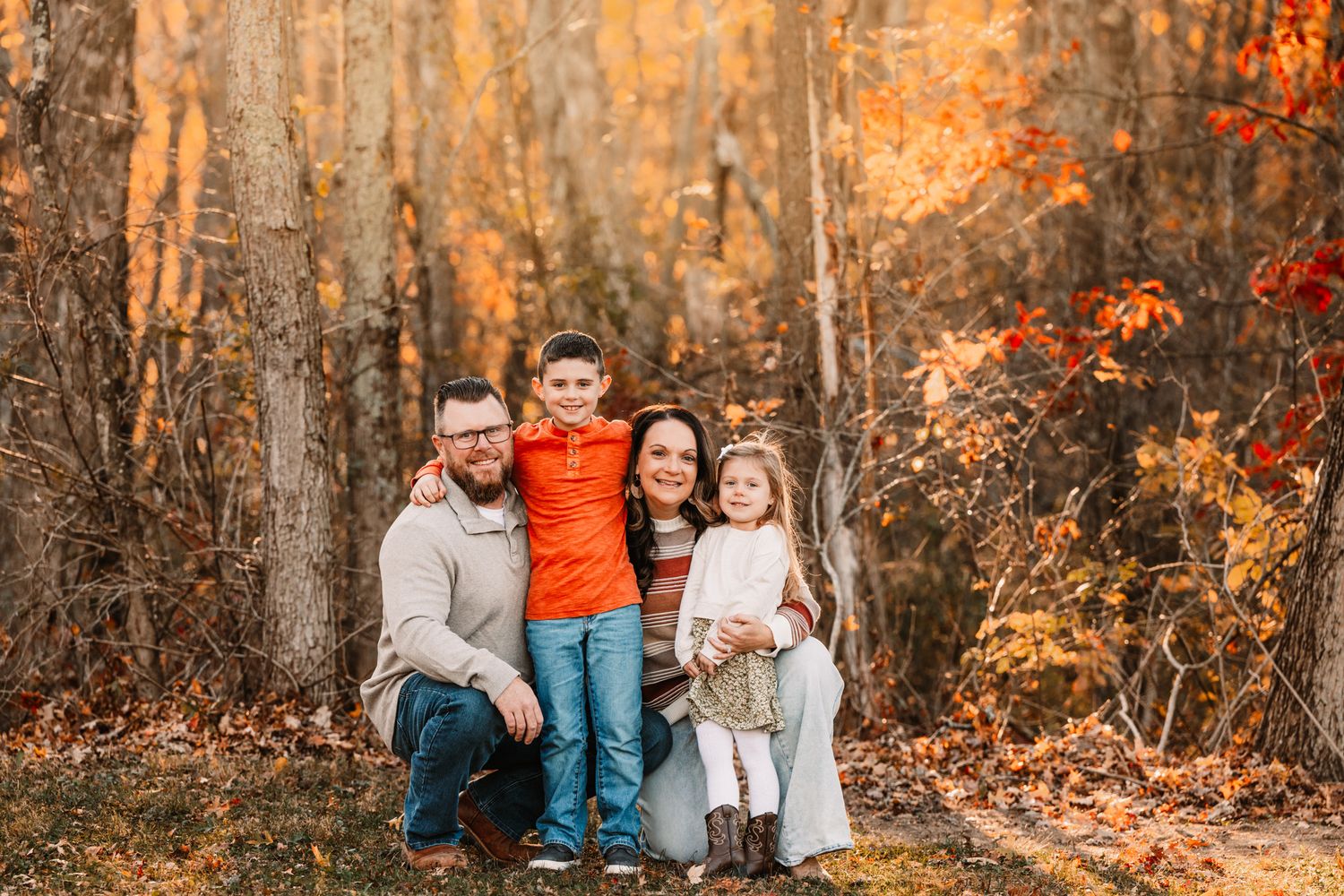 Happy family photo. Somerset PA. Good Photographer Pa. Studio Family Photography. Fall Berlin PA