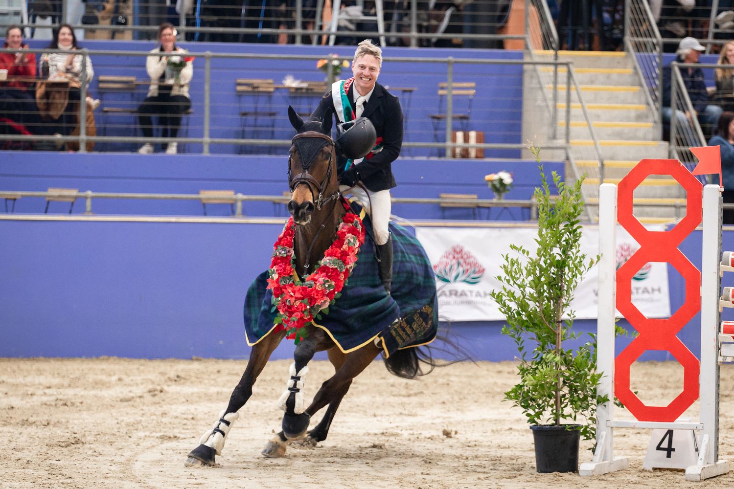 Aaron Hadlow & 'Vahlinvader': winners of the 2022 Waratah World Cup. © Simon Scully, 2022.
