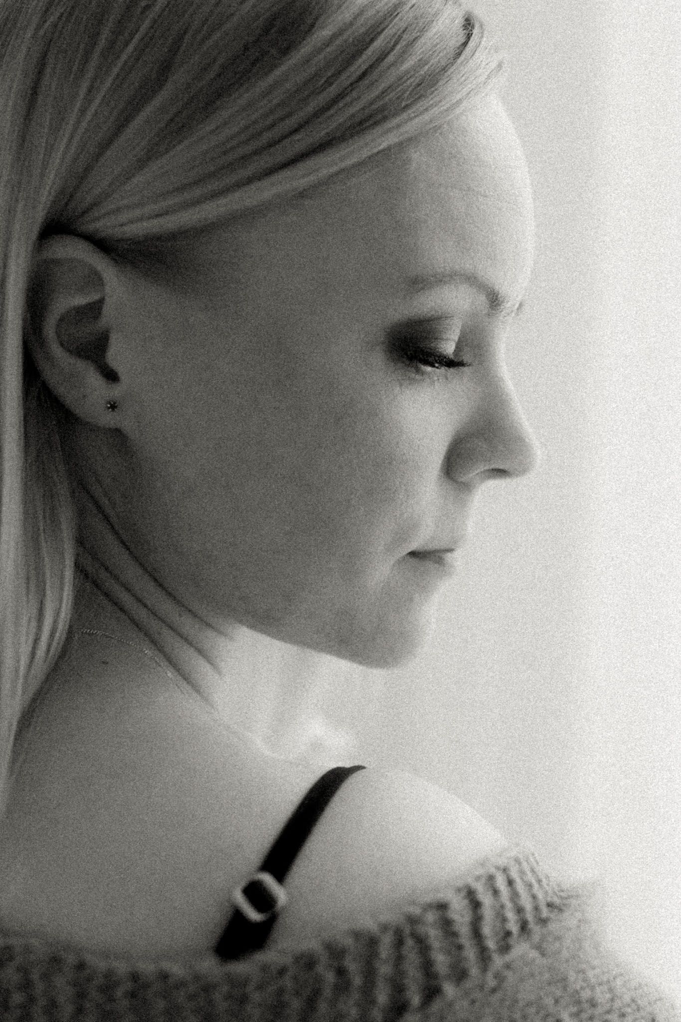 Henkilökuvaus Helsinki, Potrettikuvaus Helsinki, Potrettikuvaus Vantaa, Potrettikuvaus Espoo, Empowering portraits, Naiseuskuvaus, Potretit