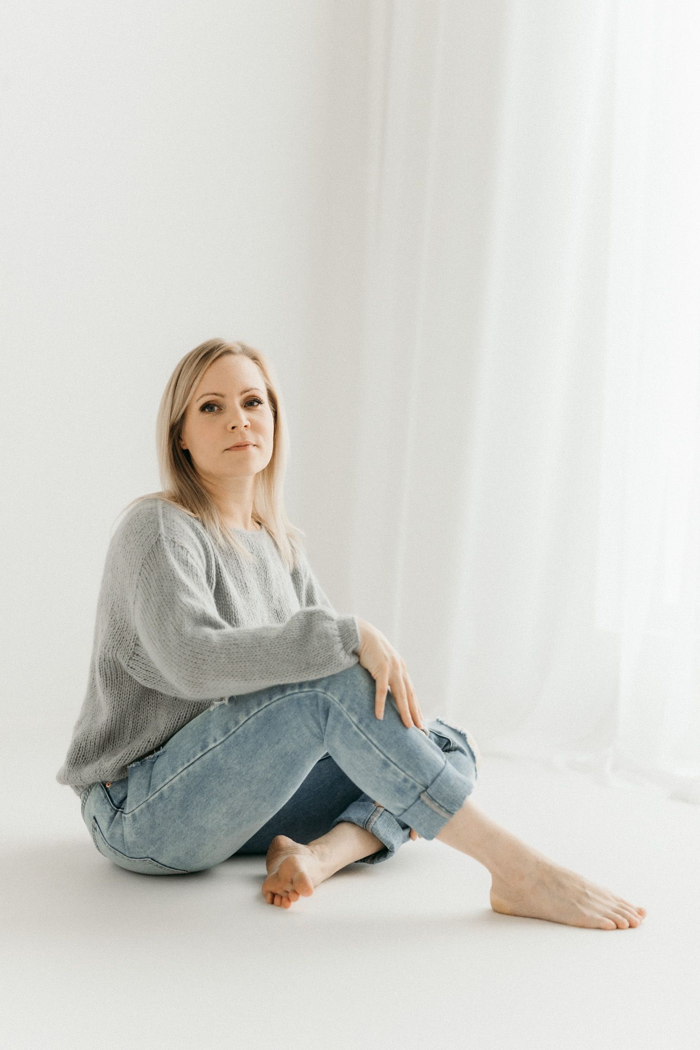 Henkilökuvaus Helsinki, Potrettikuvaus Helsinki, Potrettikuvaus Vantaa, Potrettikuvaus Espoo, Empowering portraits, Naiseuskuvaus, Potretit