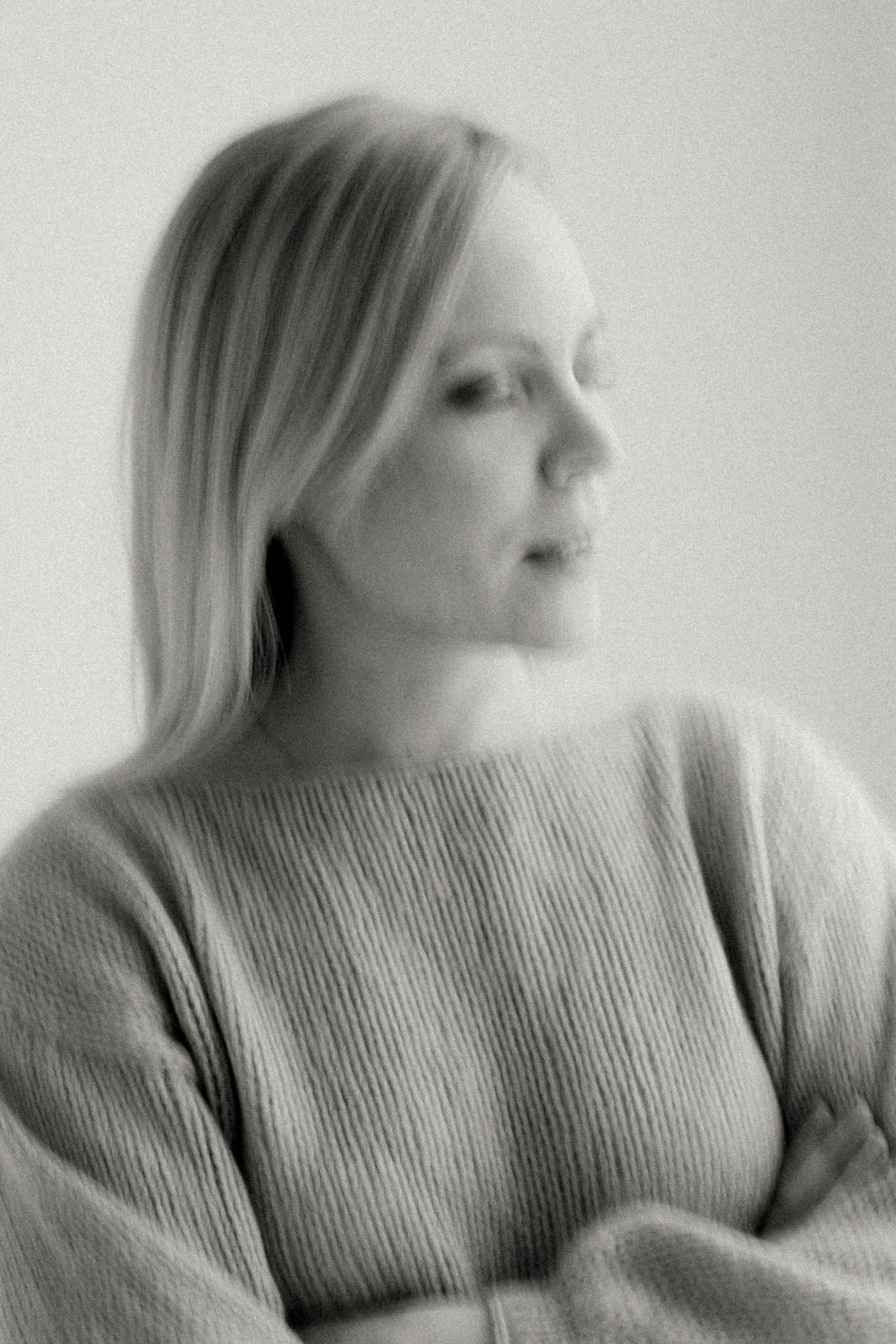 Henkilökuvaus Helsinki, Potrettikuvaus Helsinki, Potrettikuvaus Vantaa, Potrettikuvaus Espoo, Empowering portraits, Naiseuskuvaus, Potretit