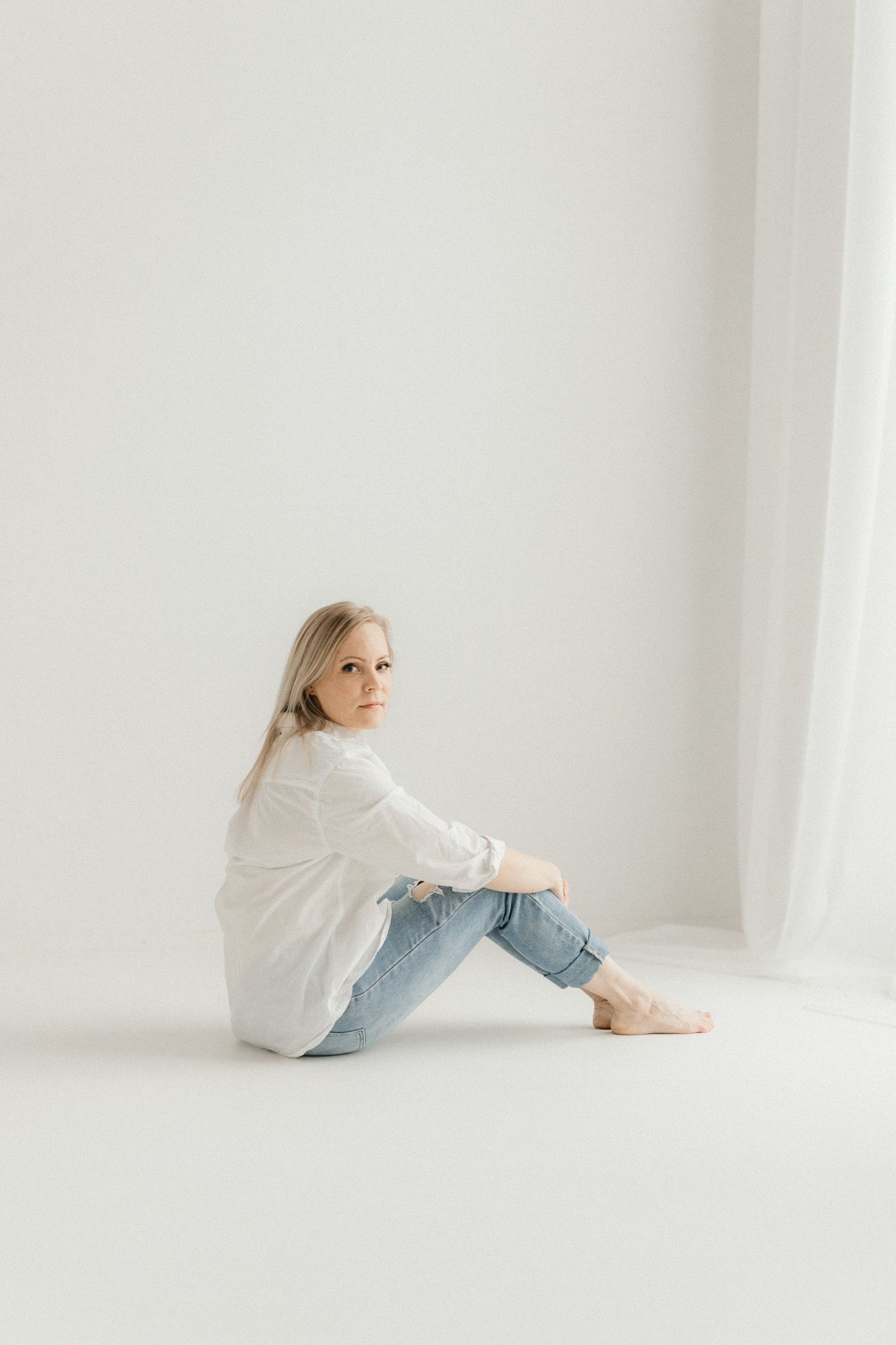 Henkilökuvaus Helsinki, Potrettikuvaus Helsinki, Potrettikuvaus Vantaa, Potrettikuvaus Espoo, Empowering portraits, Naiseuskuvaus, Potretit