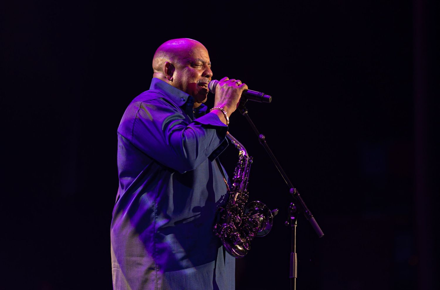 Concert and live performance photography capturing high-energy moments, stage presence, and audience emotion with cinematic detail.