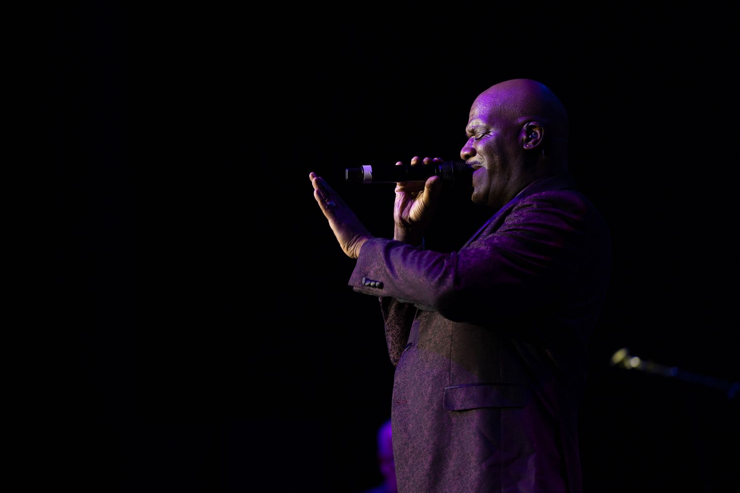 Concert and live performance photography capturing high-energy moments, stage presence, and audience emotion with cinematic detail.