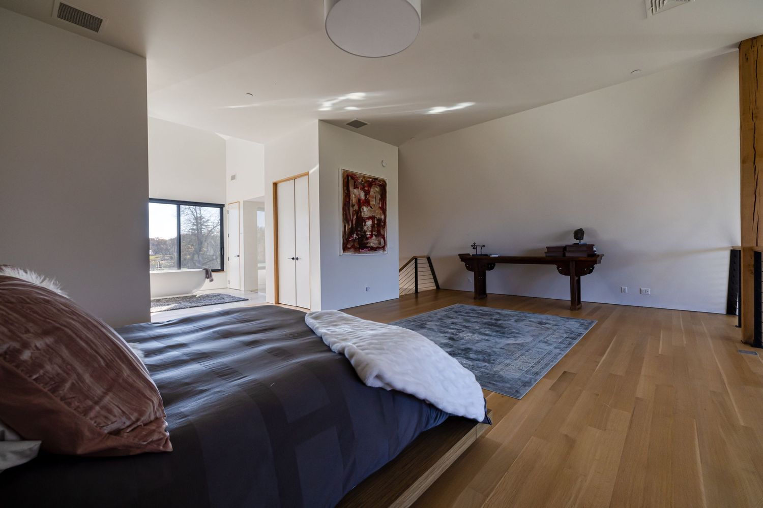 Real estate & interior photographer specializing in luxury homes commercial spaces, and design-focused photography for architects & designer