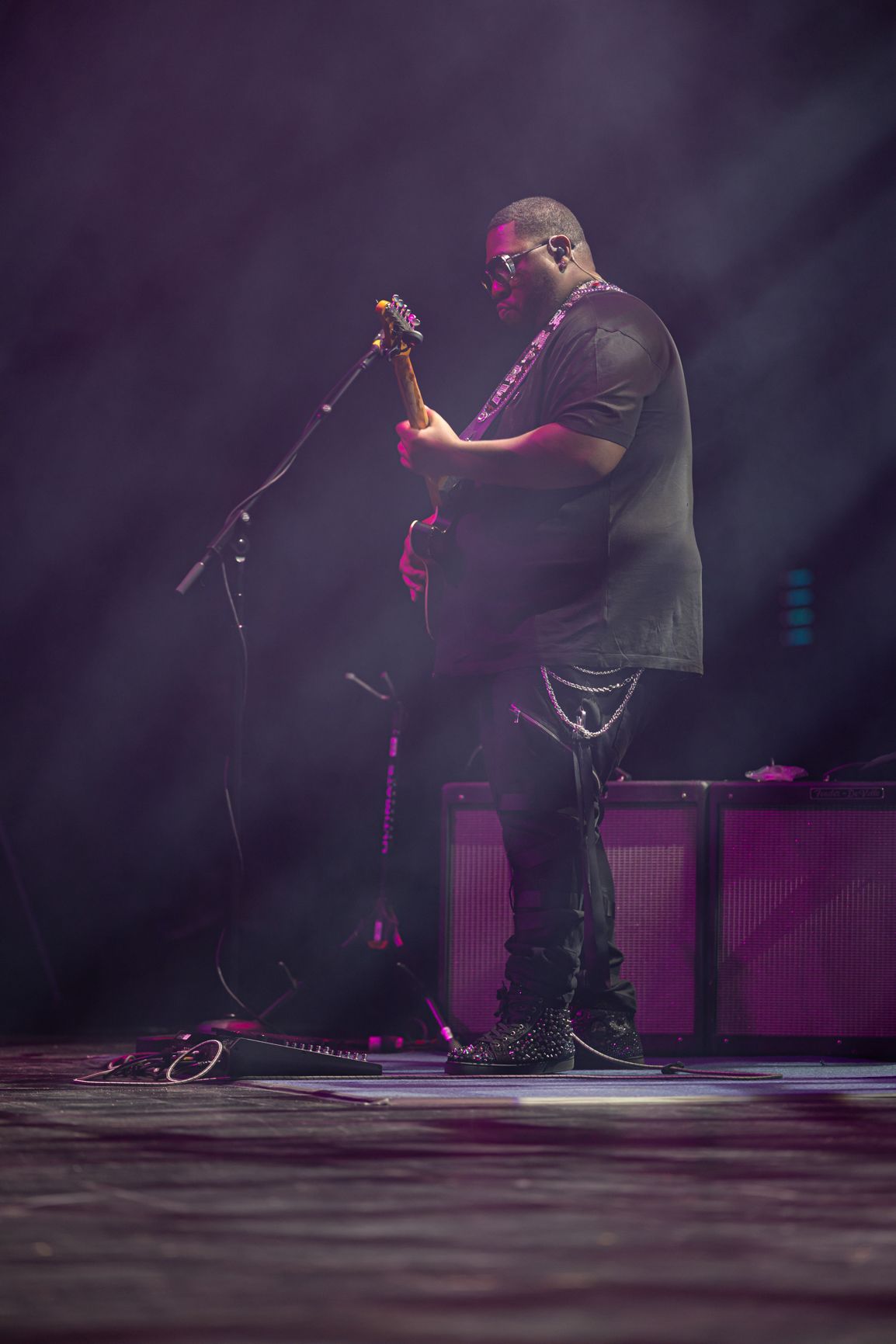 Concert and live performance photography capturing high-energy moments, stage presence, and audience emotion with cinematic detail.