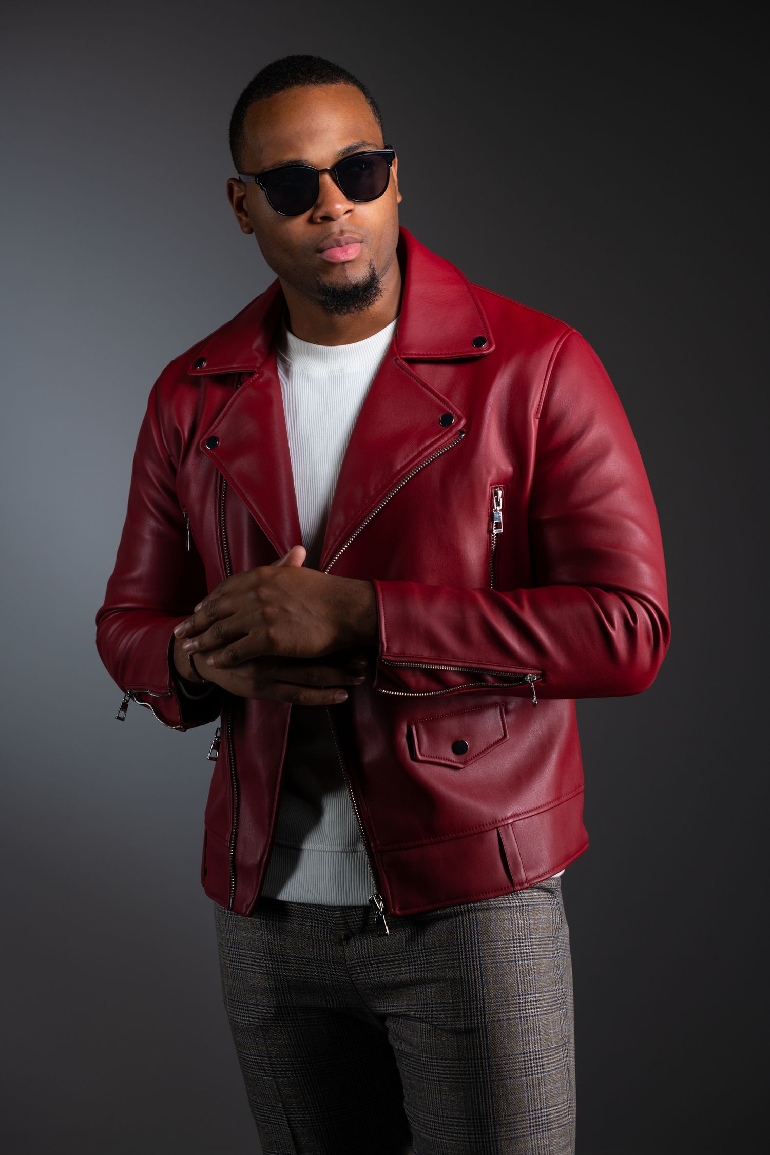 Professional portrait and headshot photography for executives, professionals, and creatives. Clean, high-quality studio or on-location.