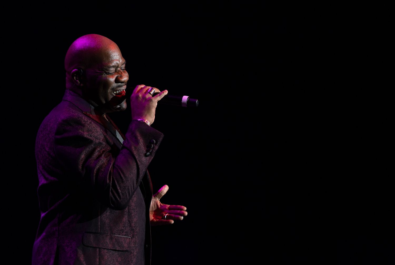 Concert and live performance photography capturing high-energy moments, stage presence, and audience emotion with cinematic detail.