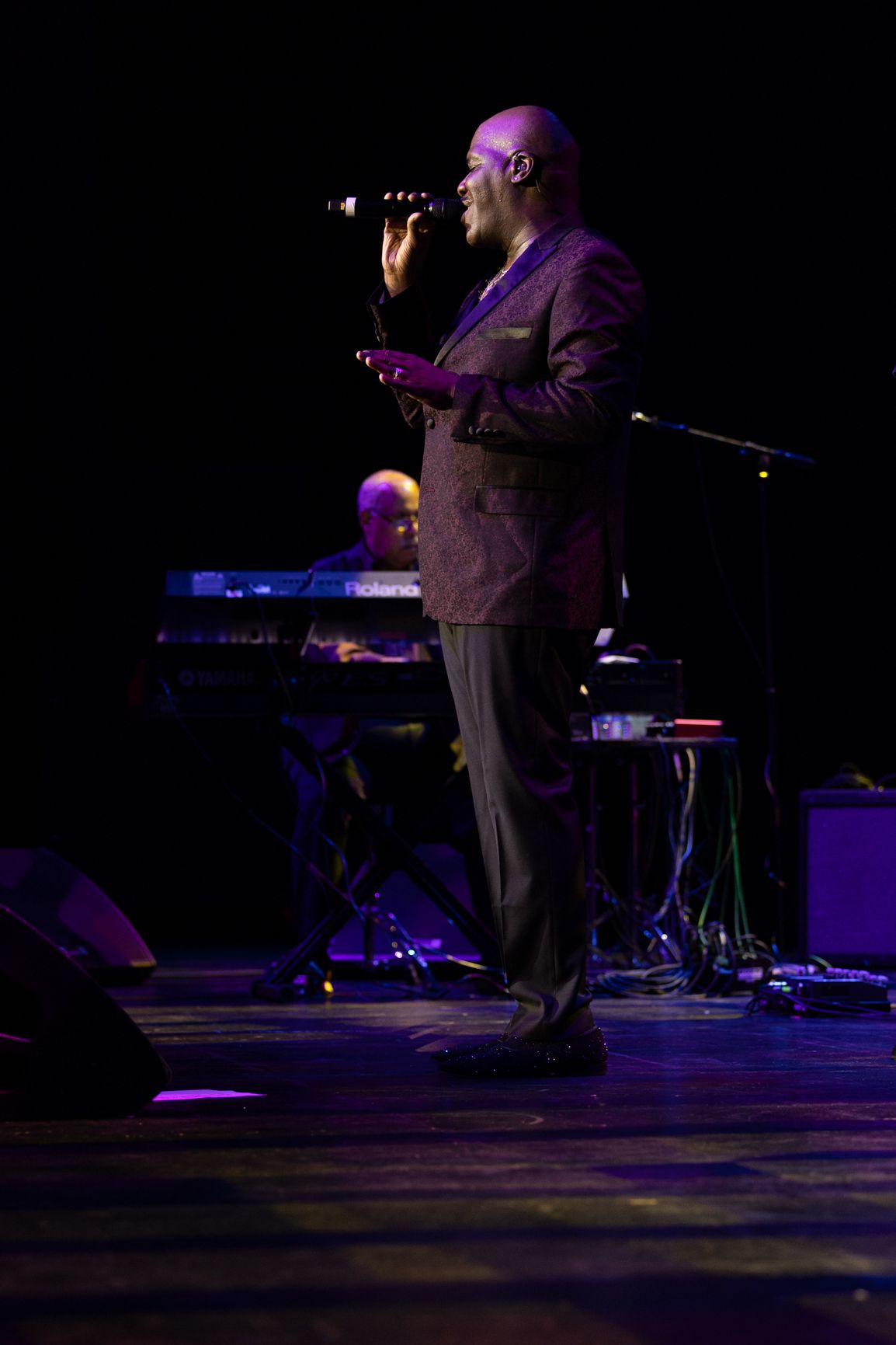 Concert and live performance photography capturing high-energy moments, stage presence, and audience emotion with cinematic detail.